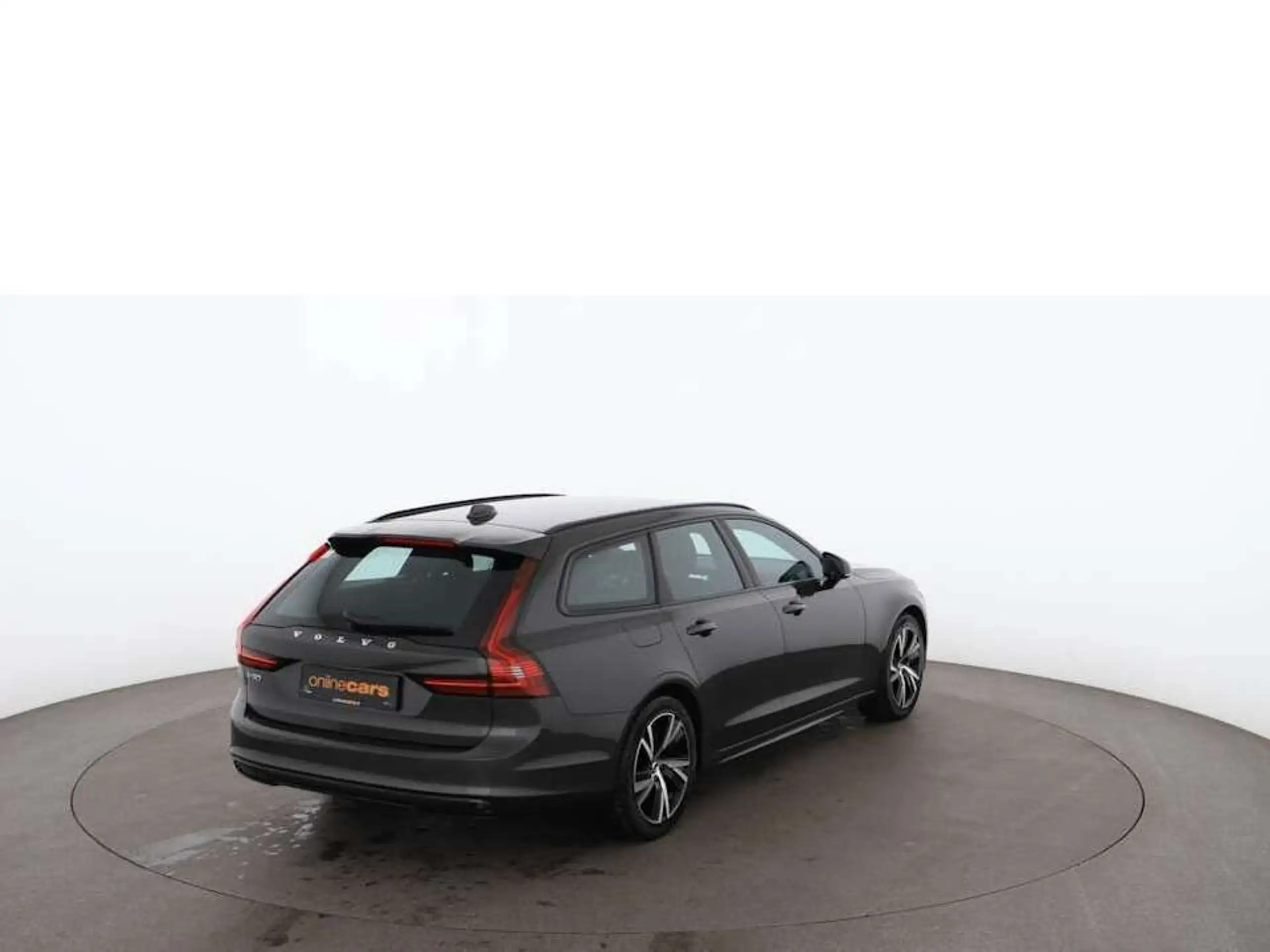 Volvo - V90