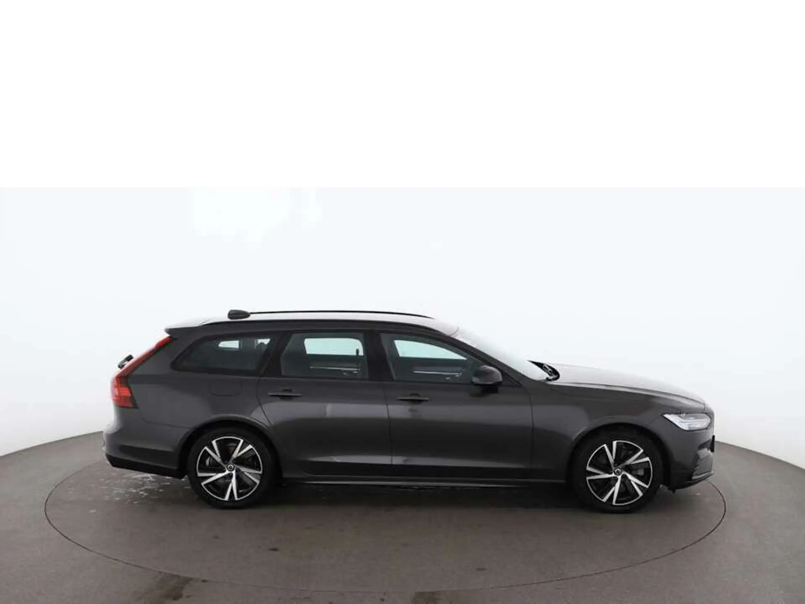 Volvo - V90