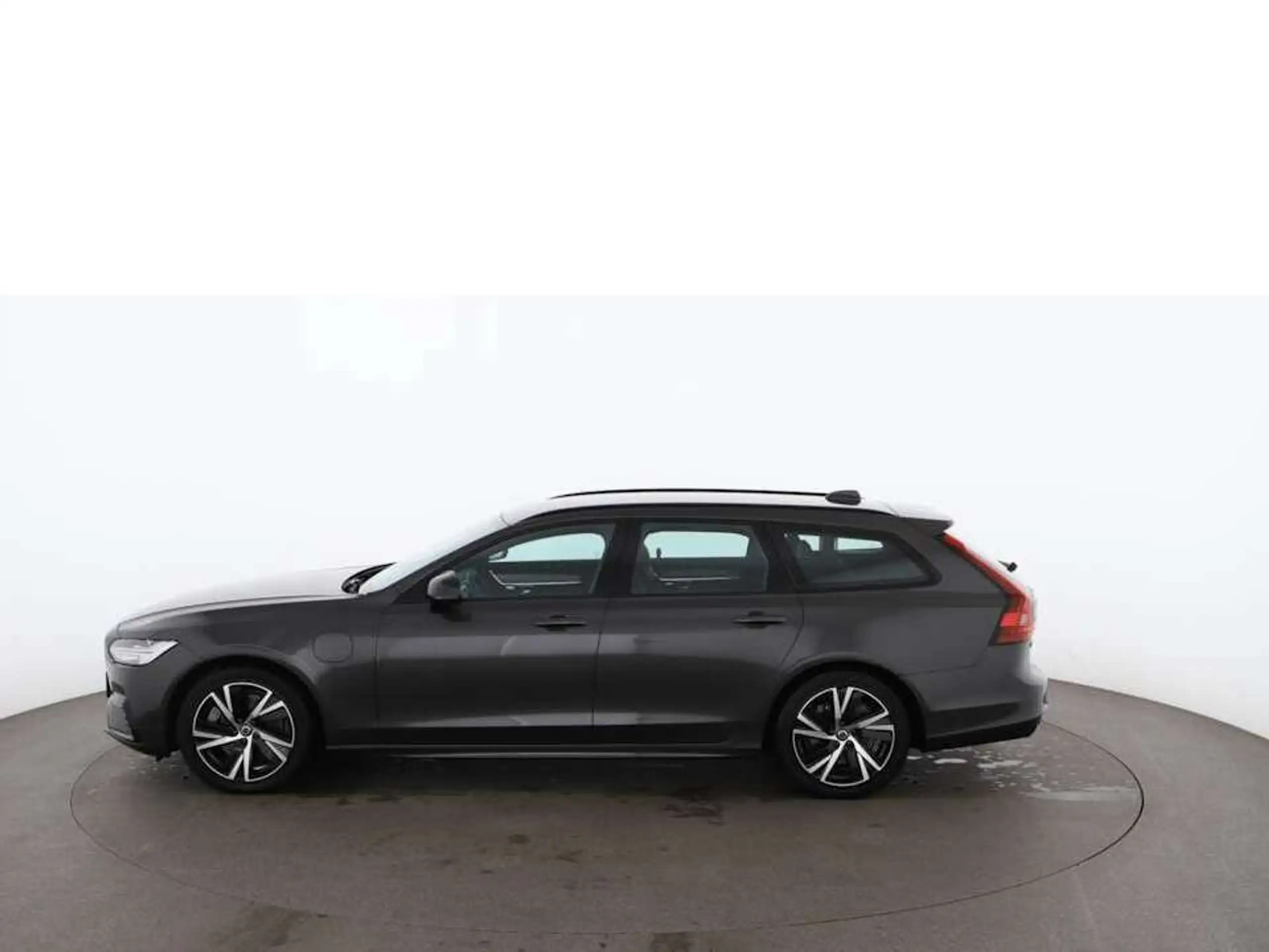 Volvo - V90