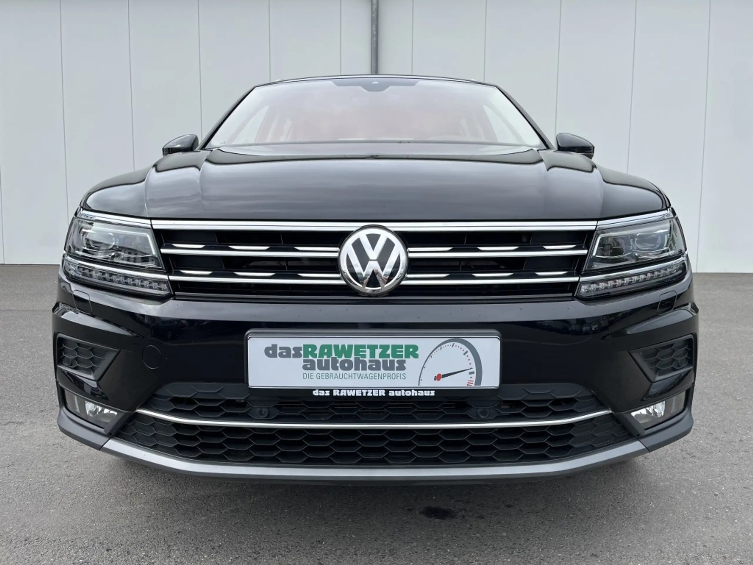 Volkswagen - Tiguan