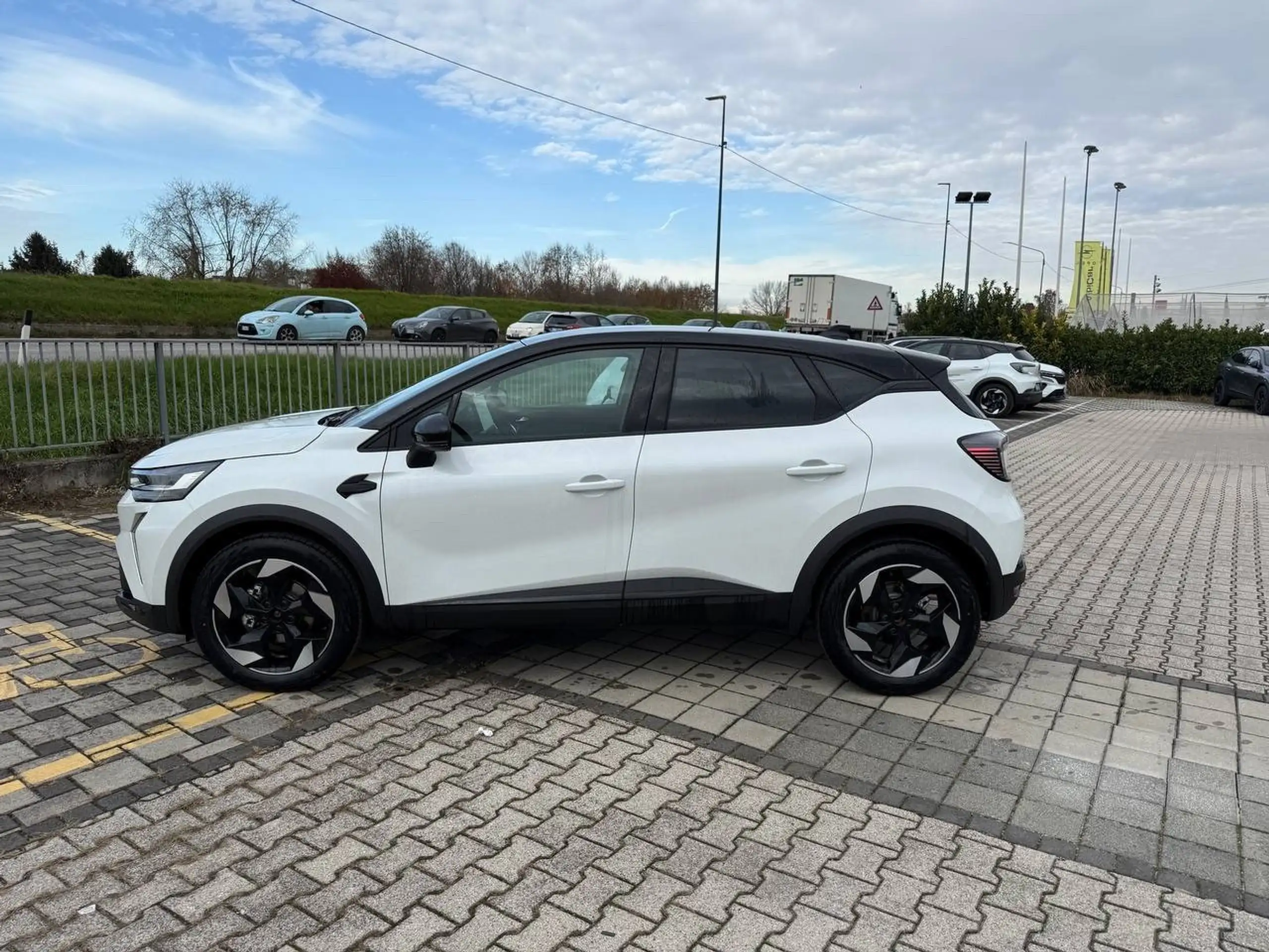 Renault - Captur