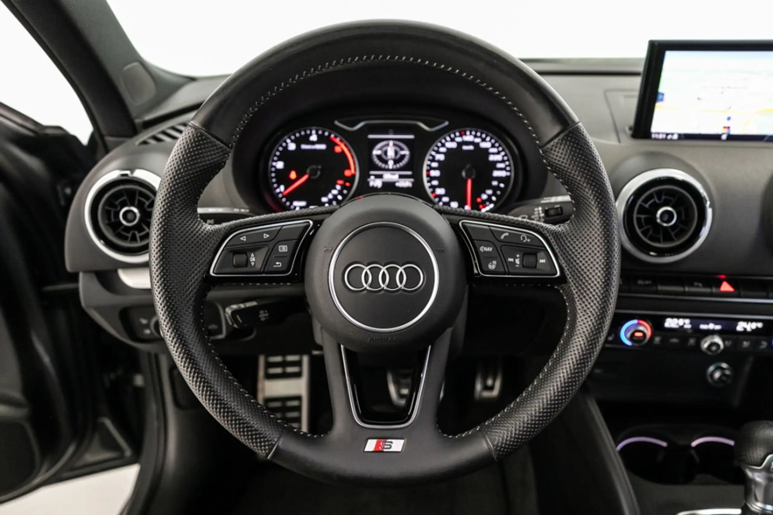 Audi - A3