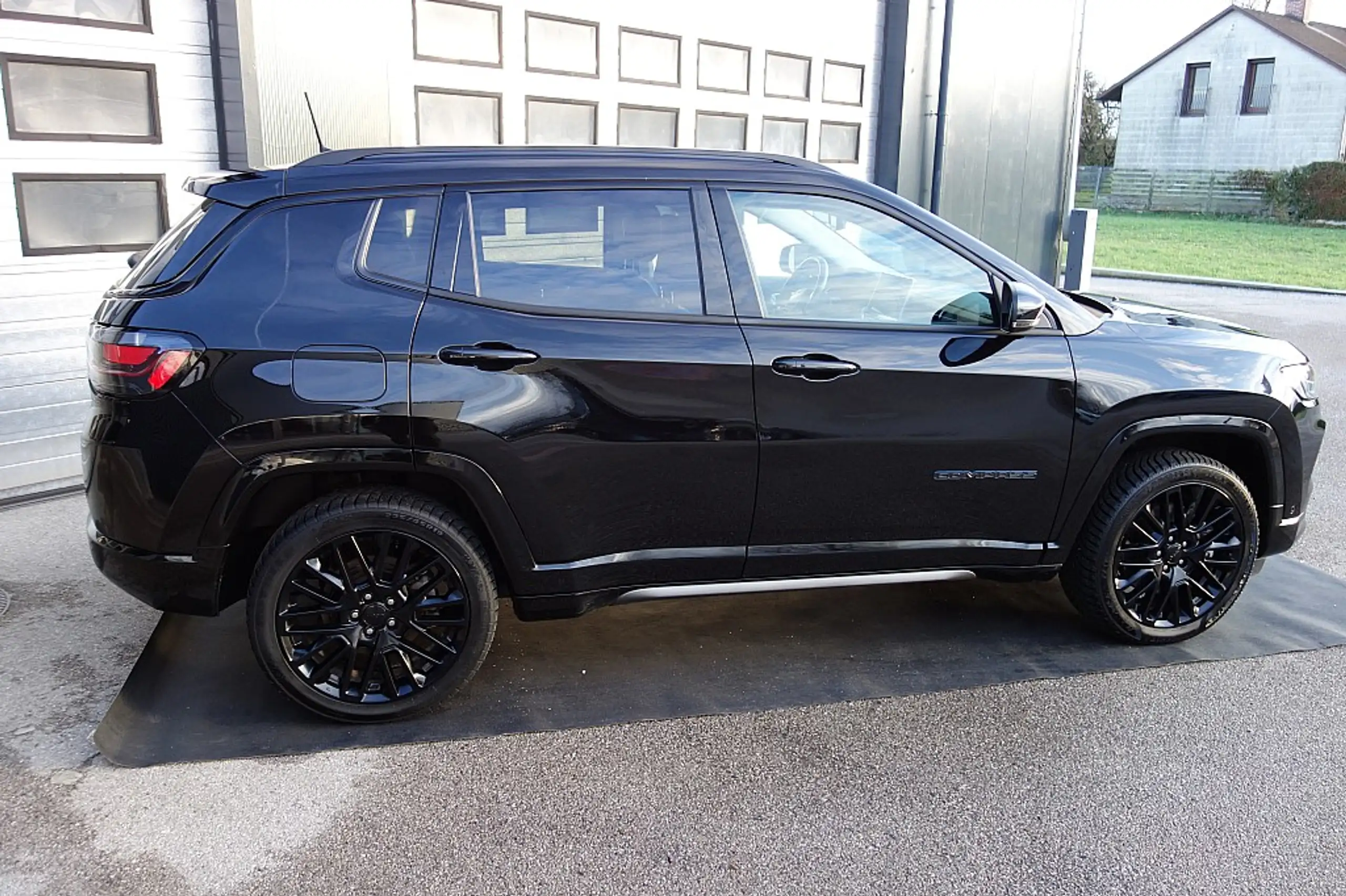 Jeep - Compass