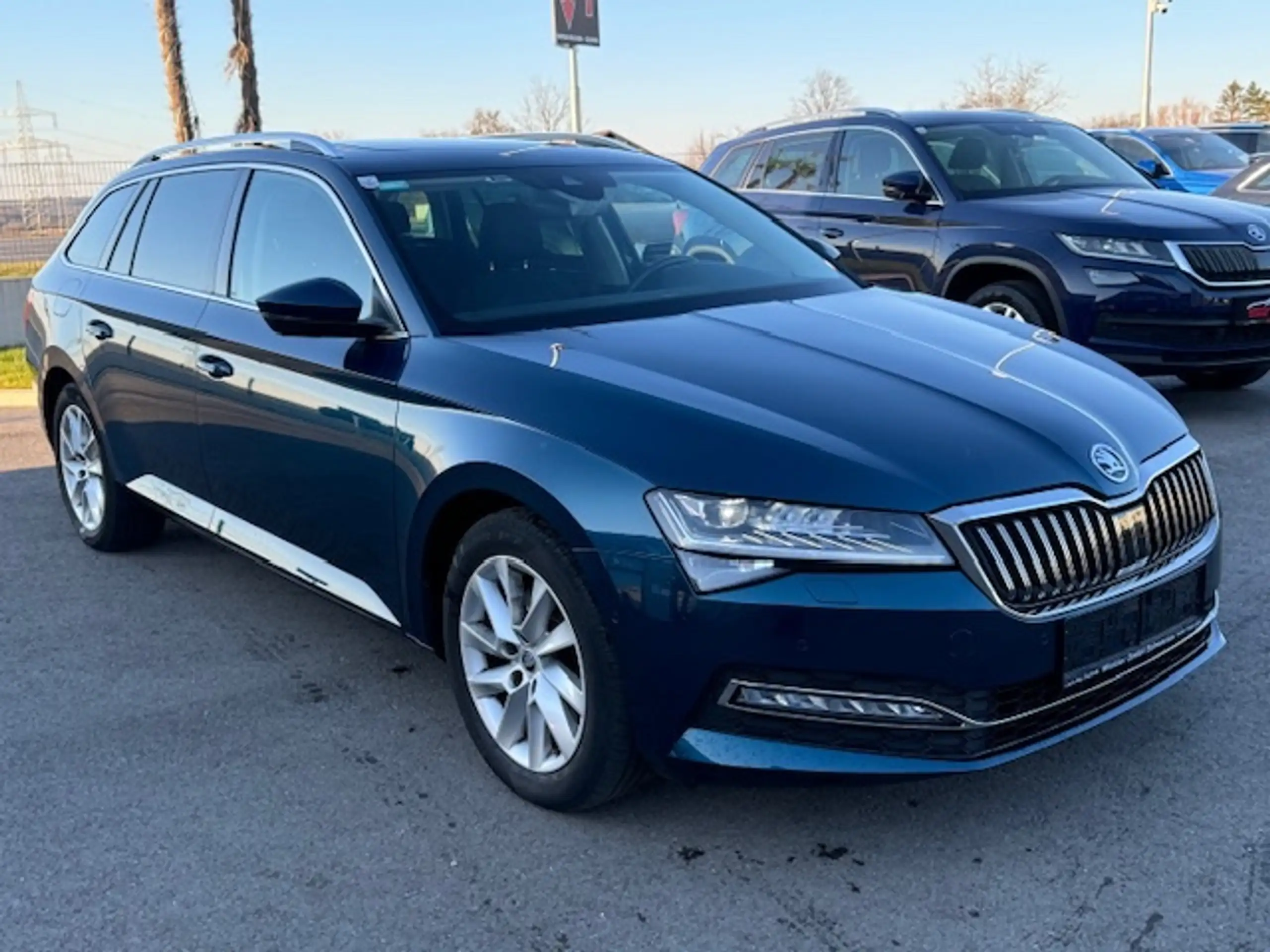 Skoda - Superb