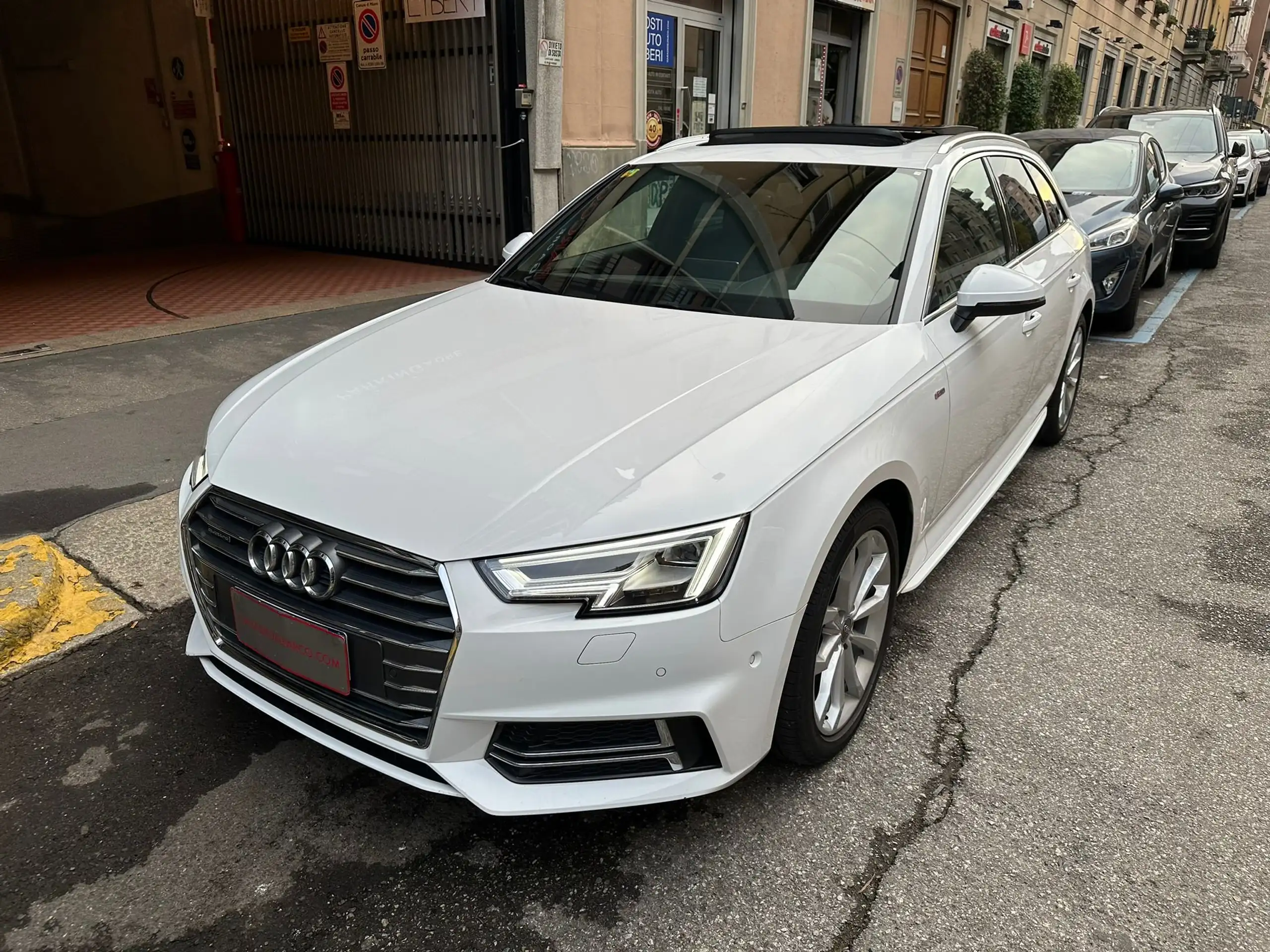 Audi - A4