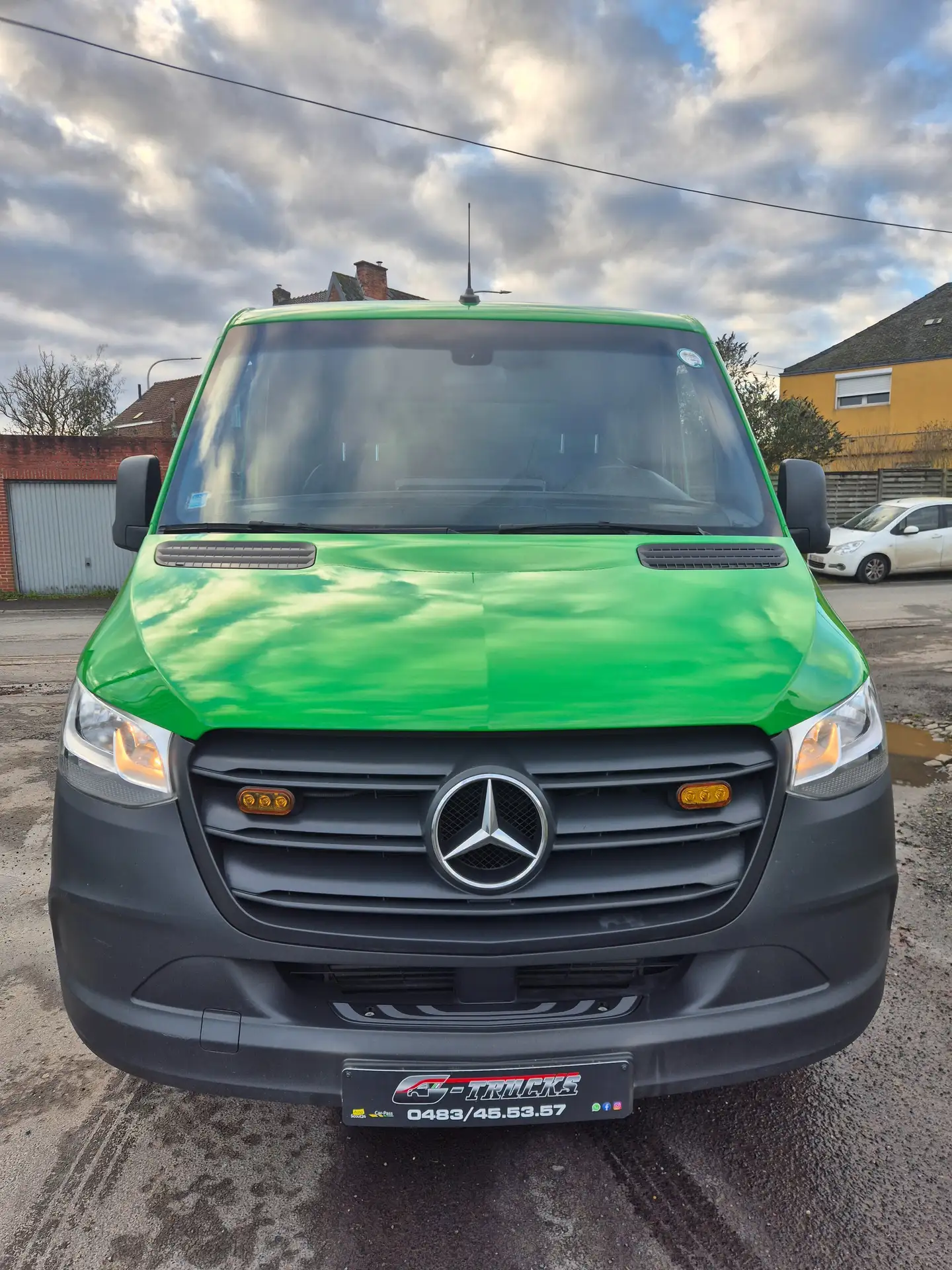 Mercedes-Benz - Sprinter