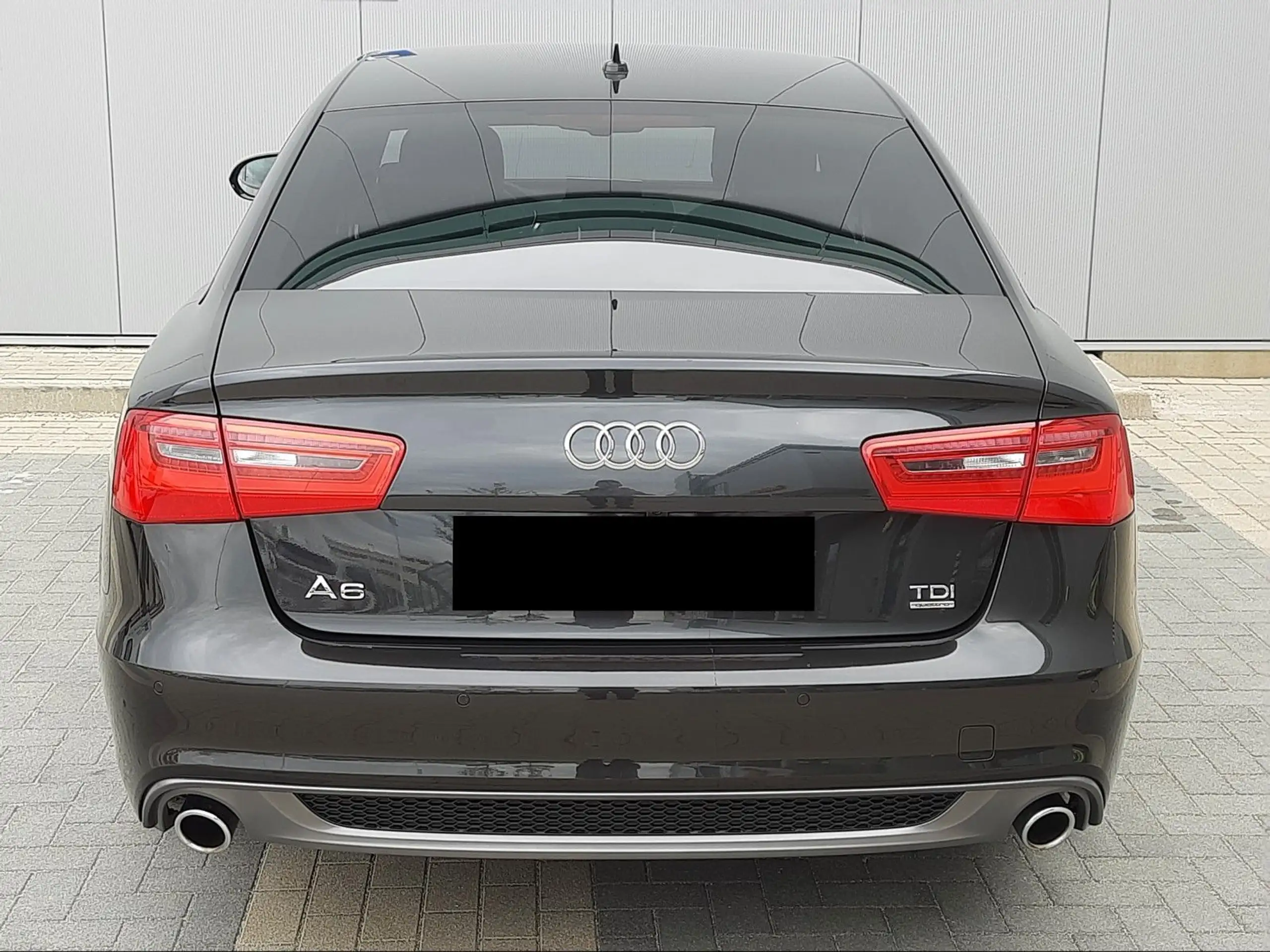 Audi - A6