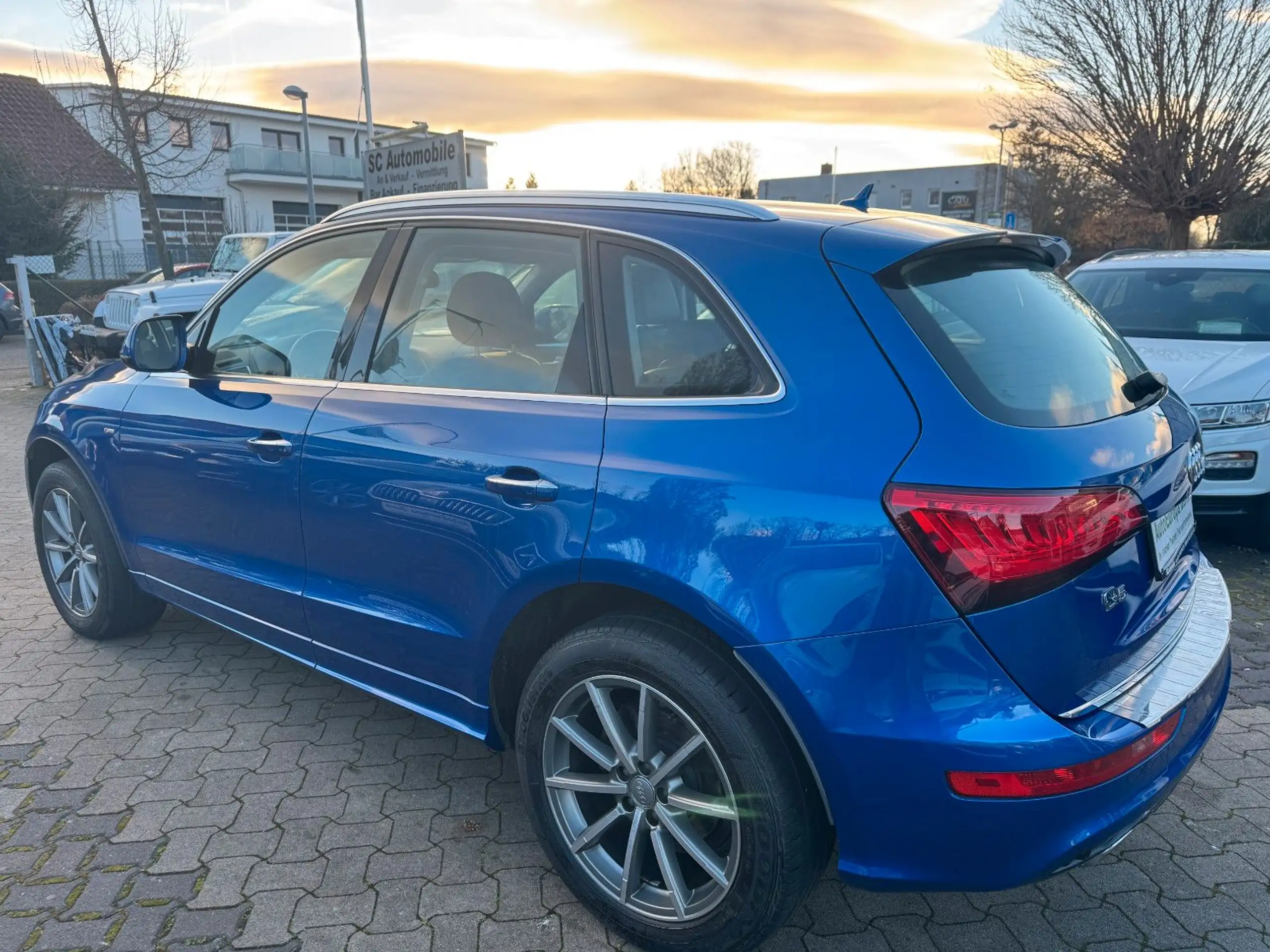 Audi - Q5