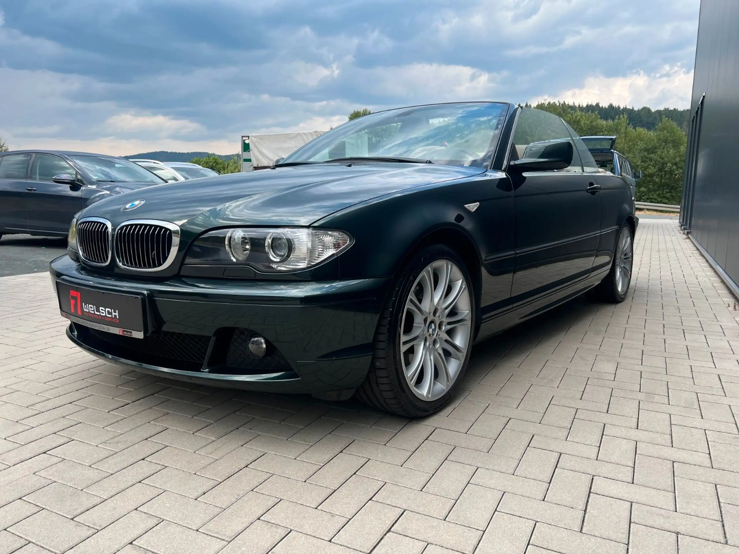 BMW 325 2003