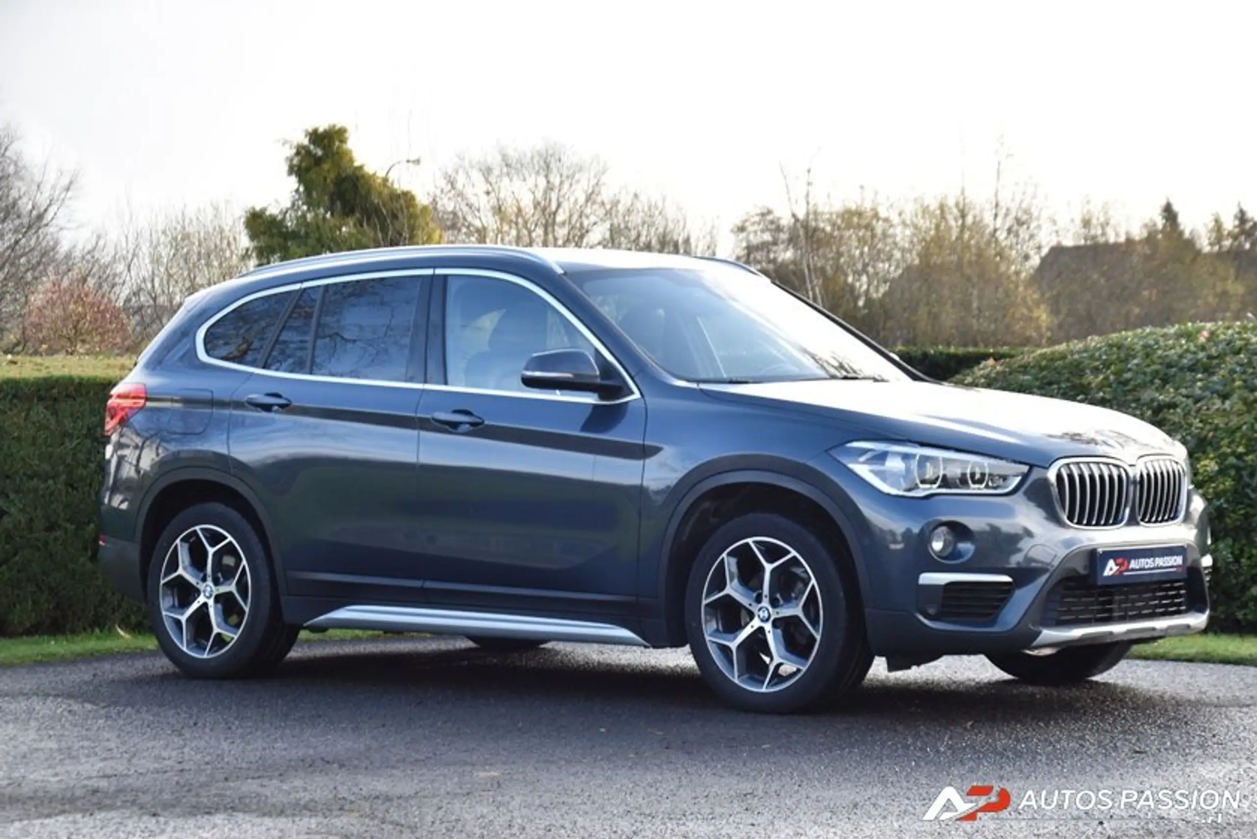 BMW - X1