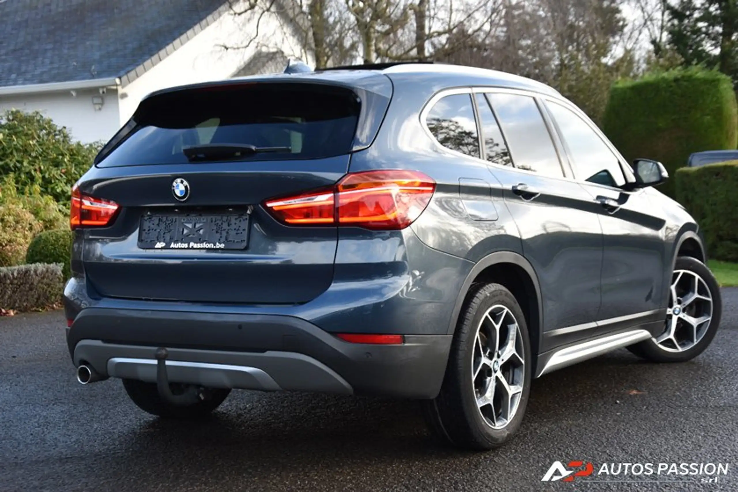 BMW - X1