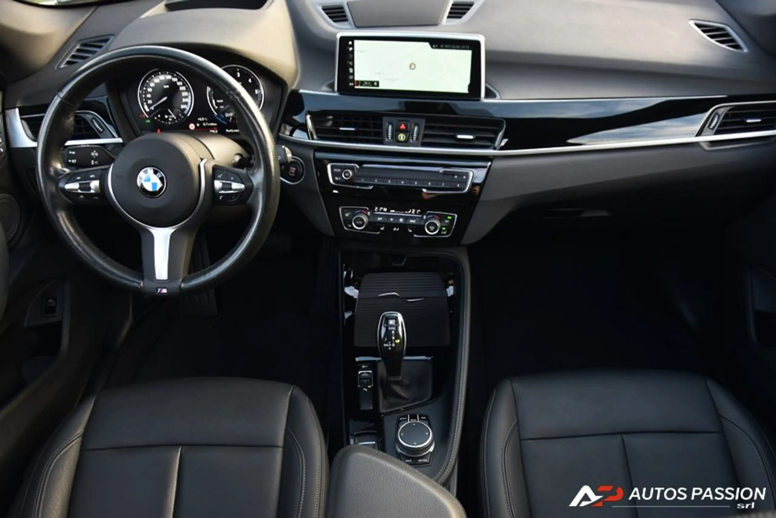 BMW - X1