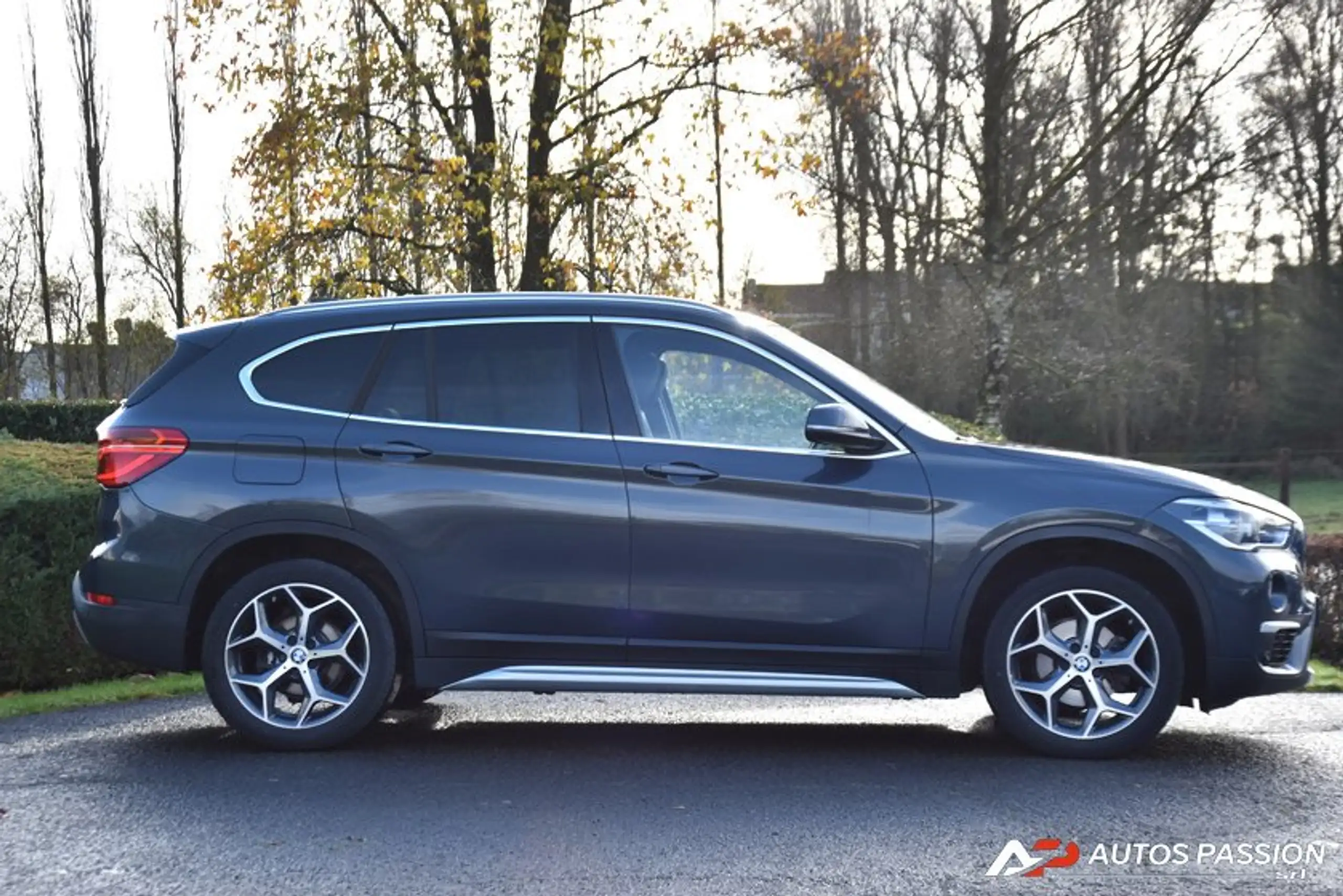 BMW - X1