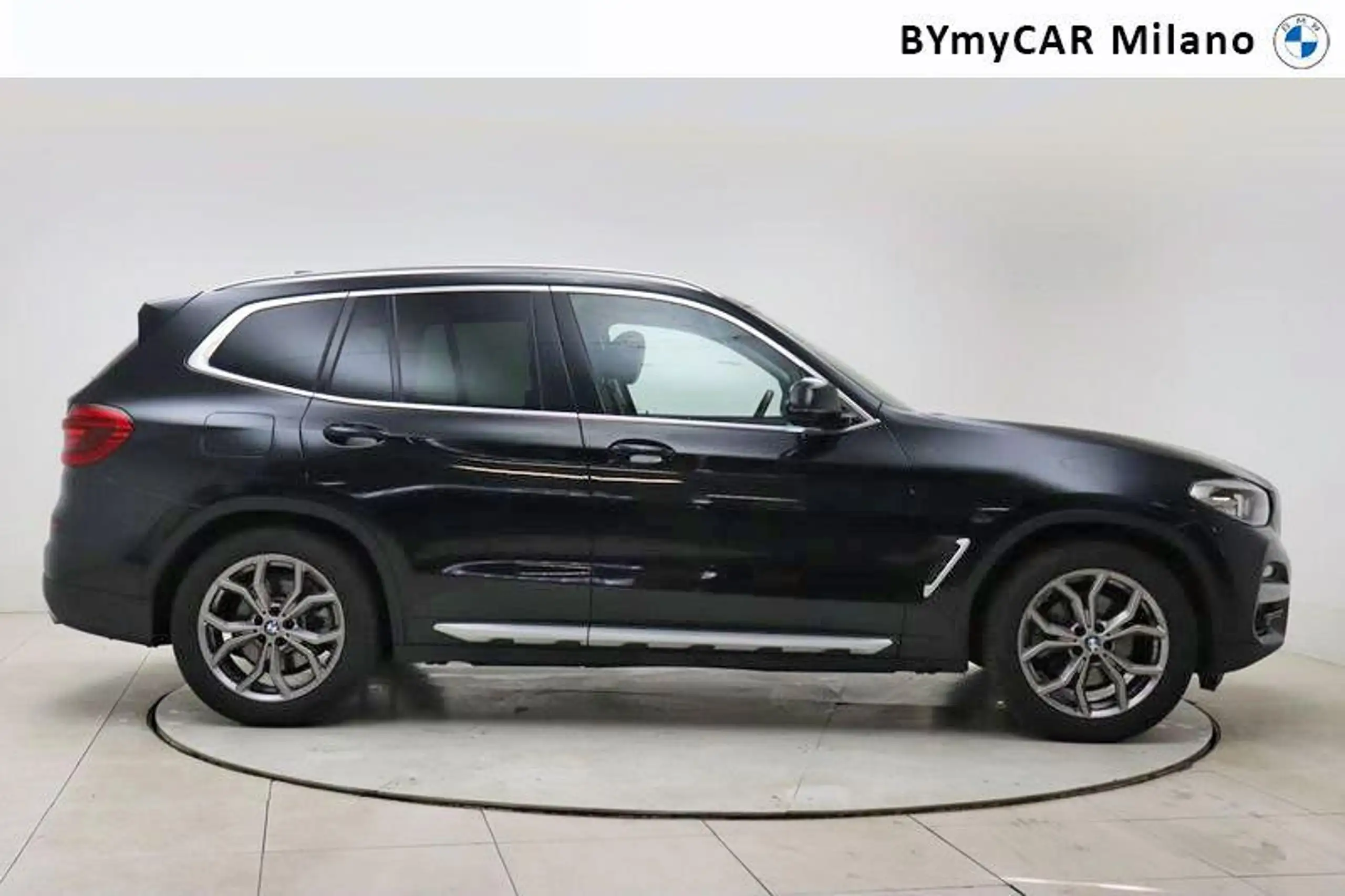 BMW - X3