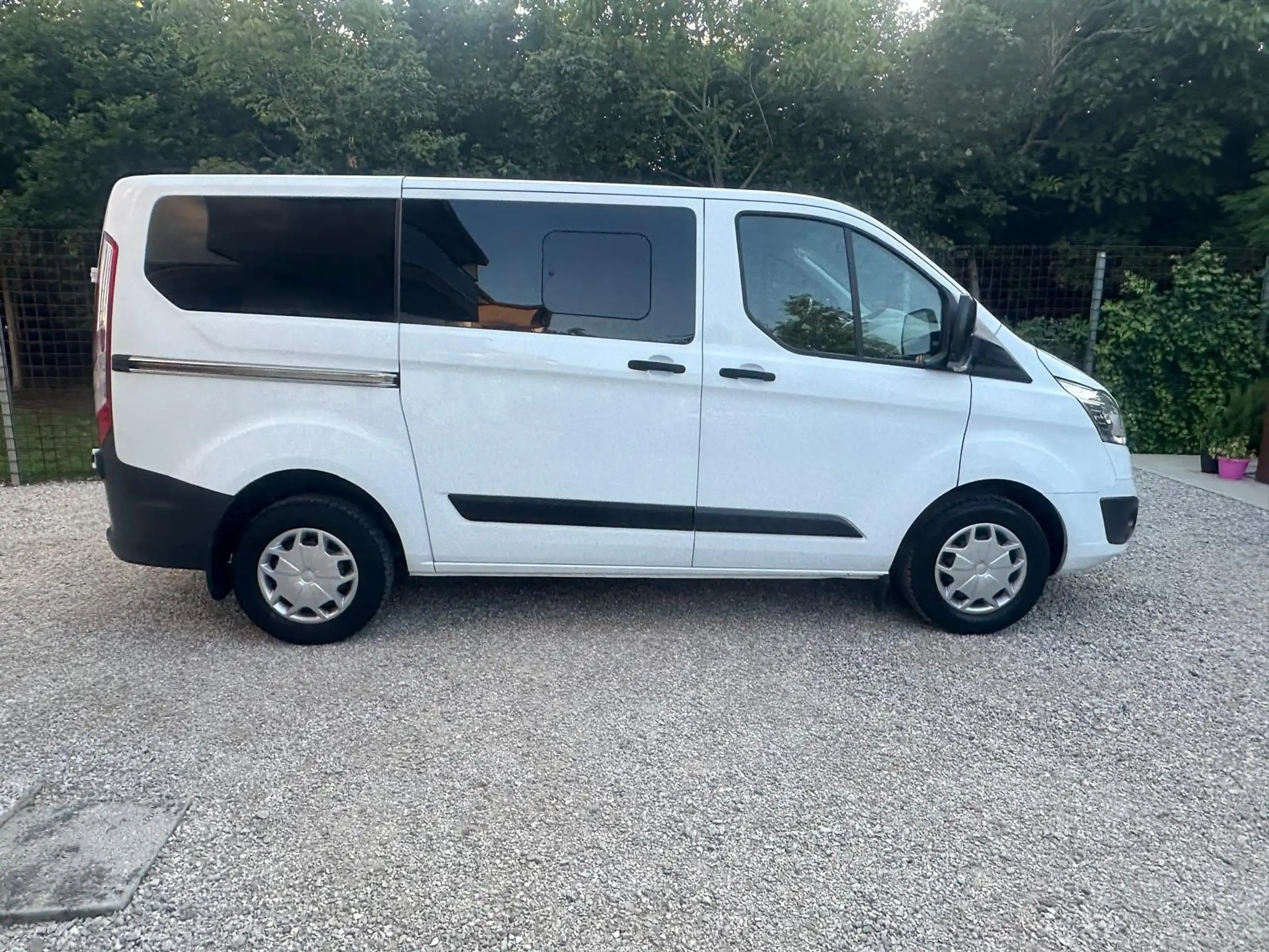 Ford - Transit Custom