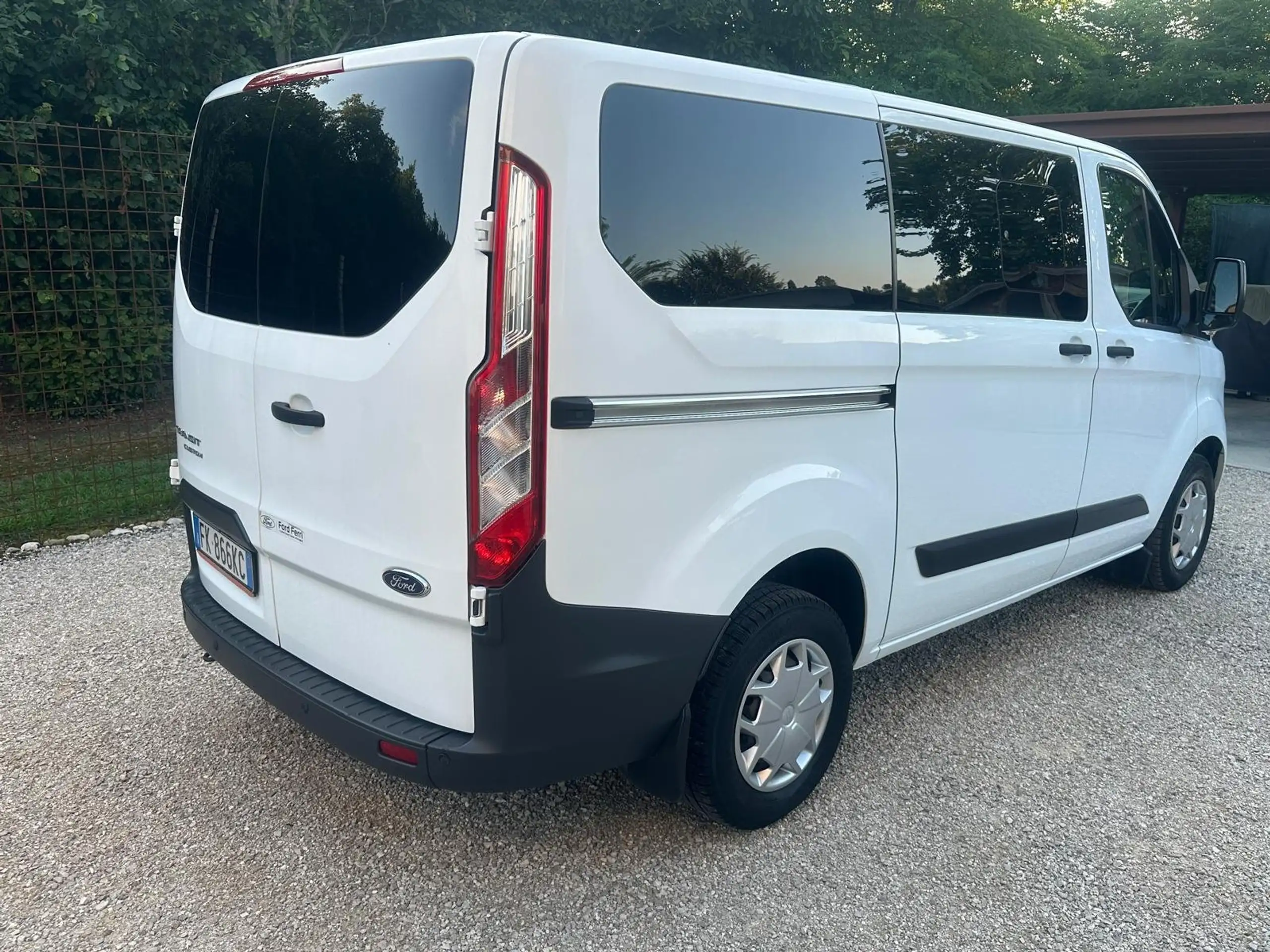 Ford - Transit Custom