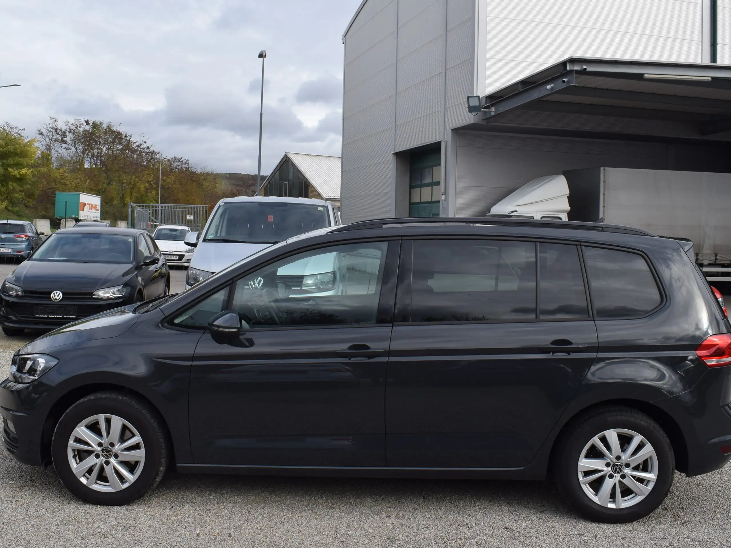 Volkswagen - Touran