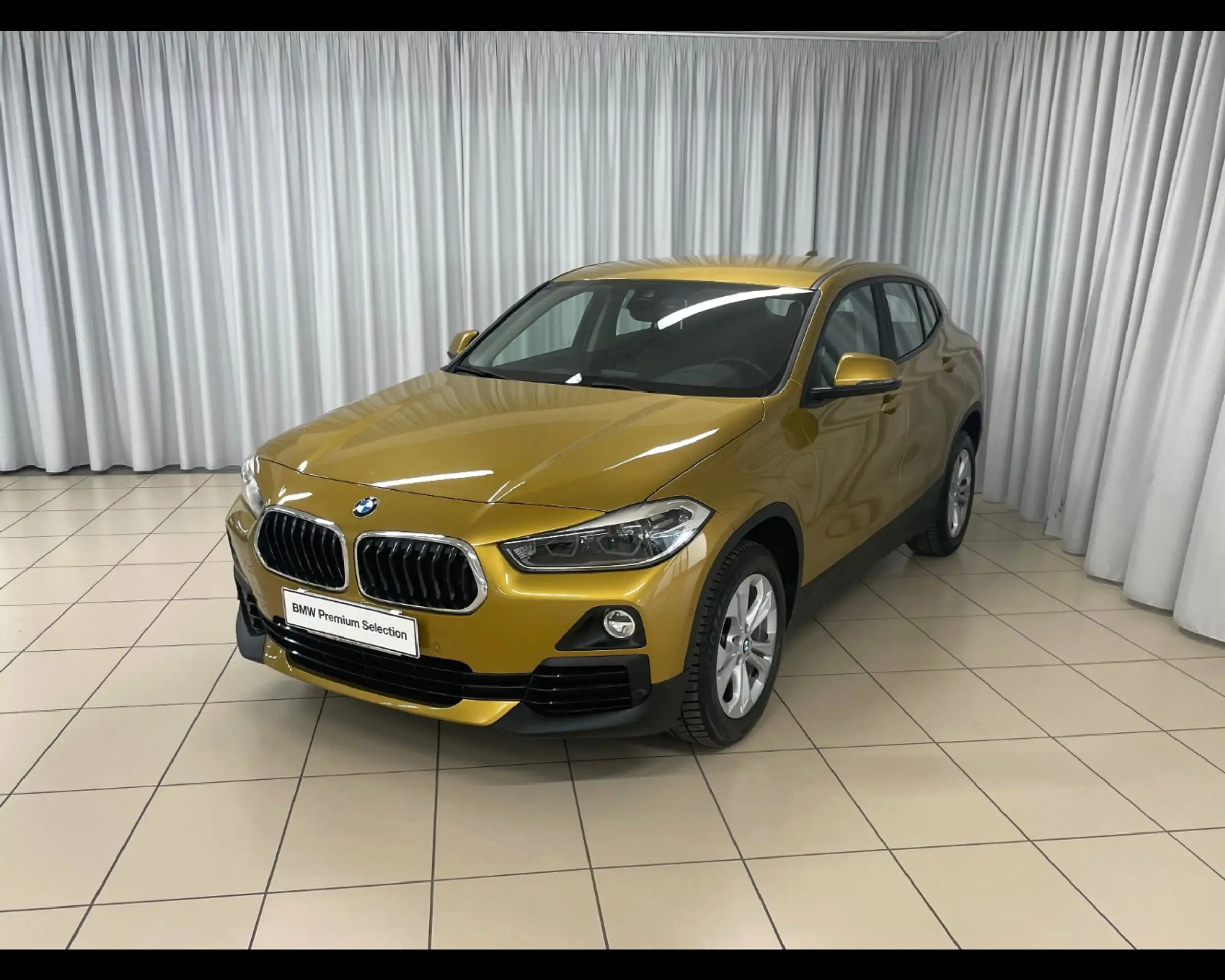 BMW - X2