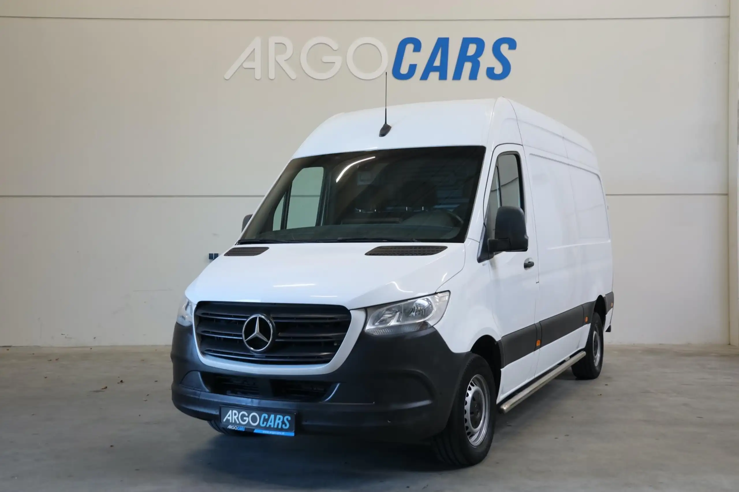 Mercedes-Benz - Sprinter