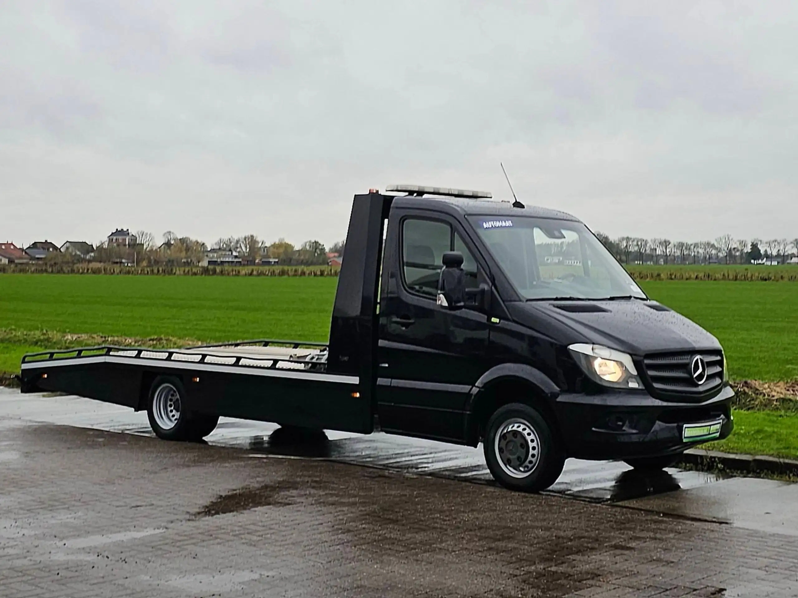 Mercedes-Benz - Sprinter