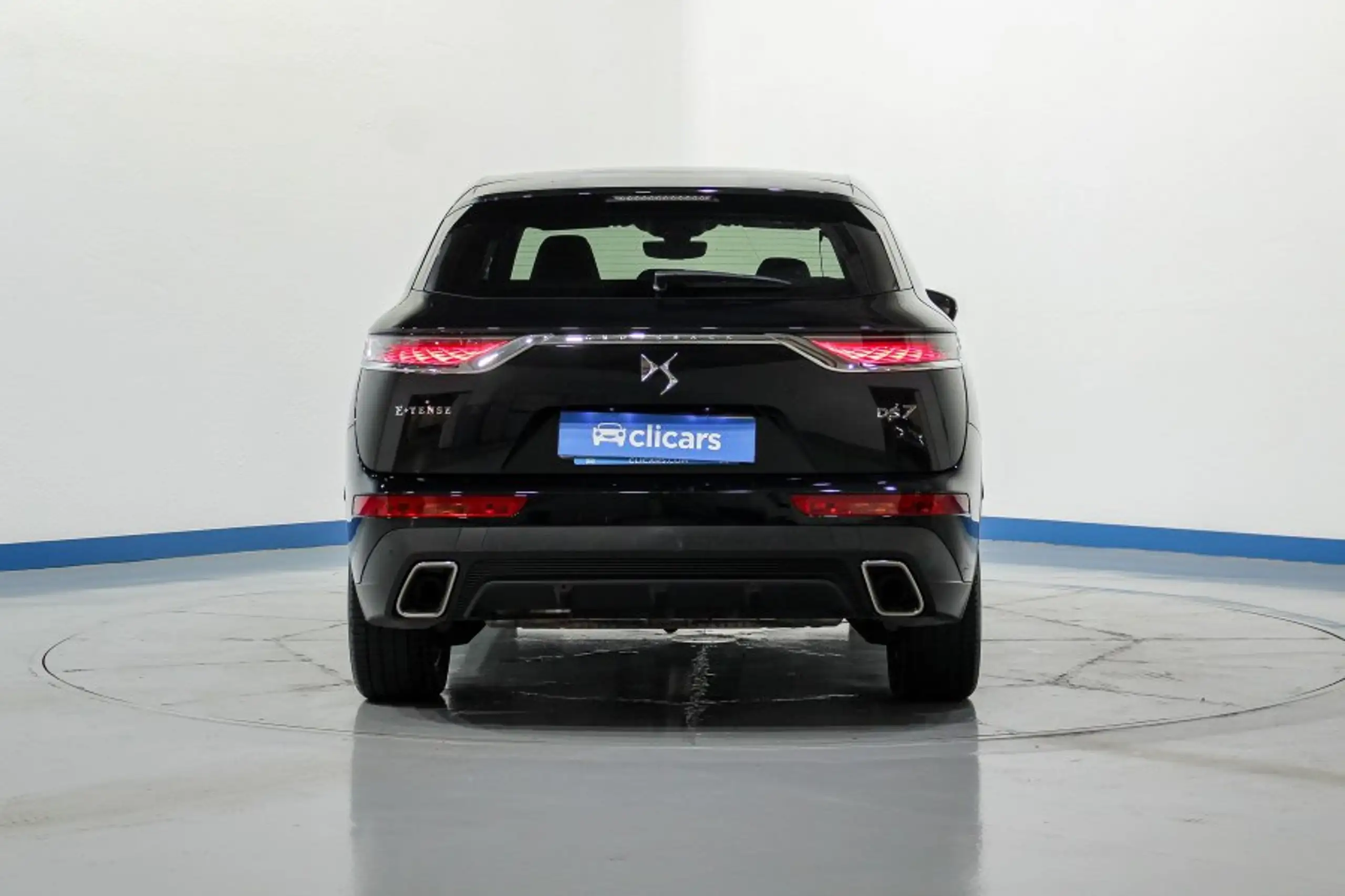 DS Automobiles - DS 7 Crossback