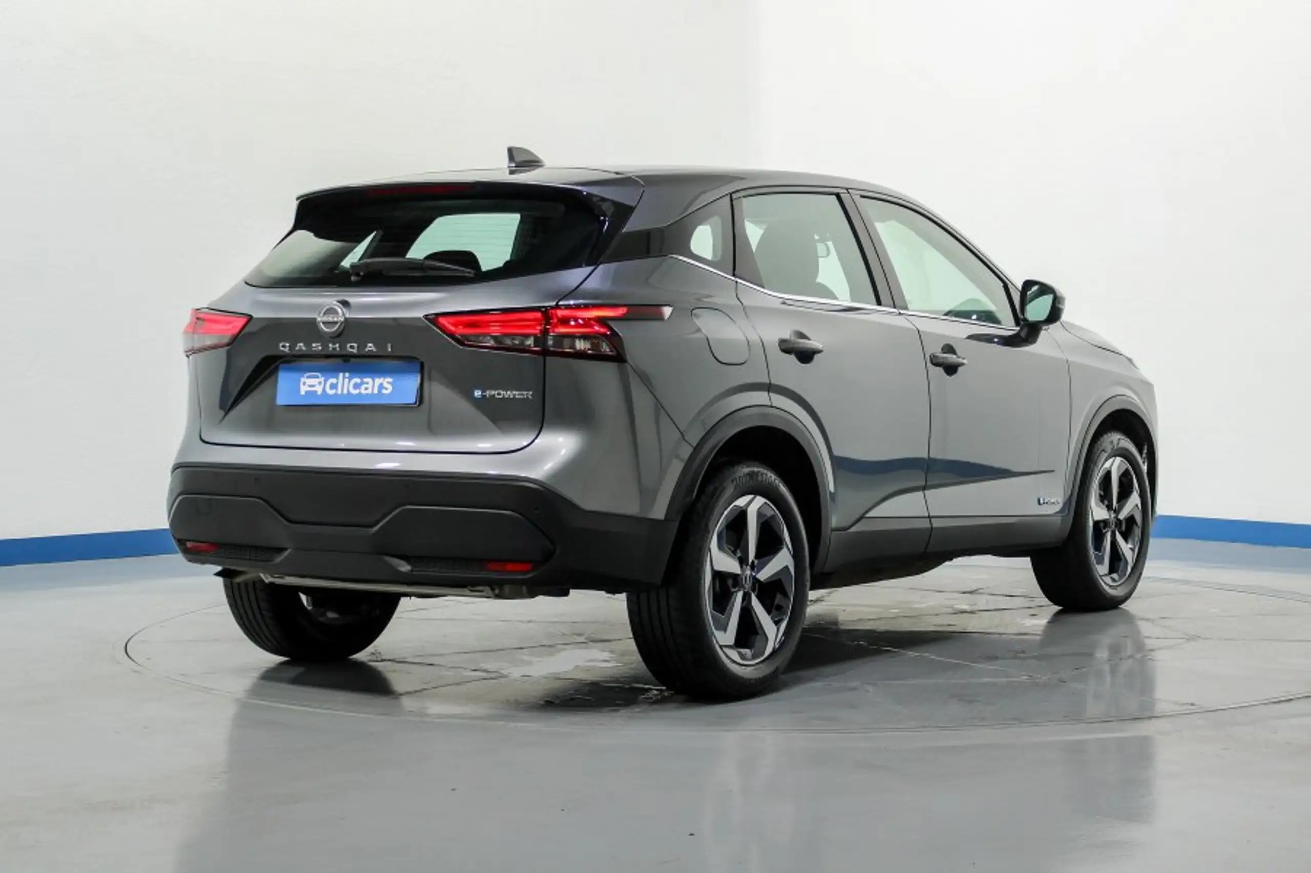 Nissan - Qashqai