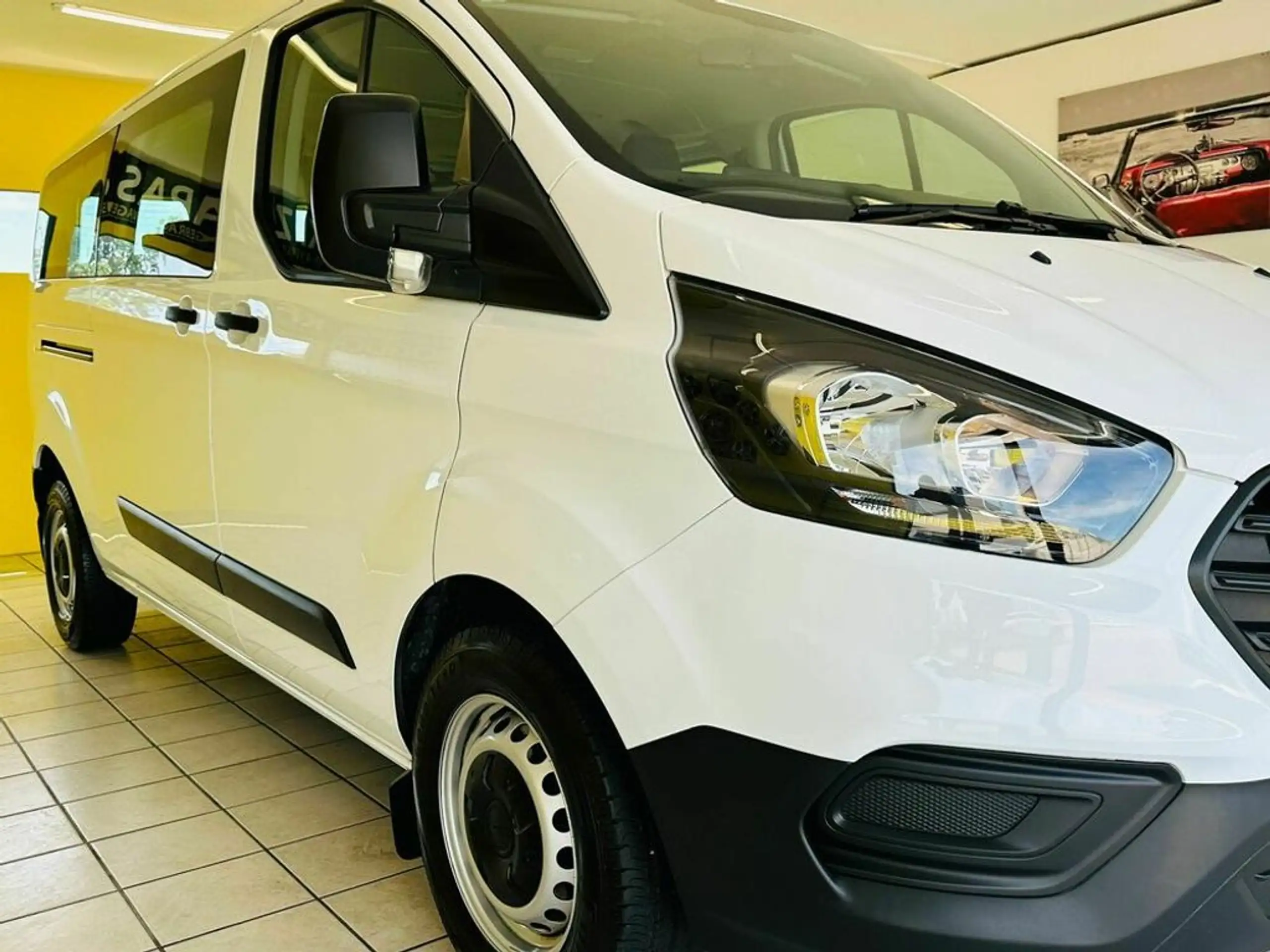 Ford - Transit Custom