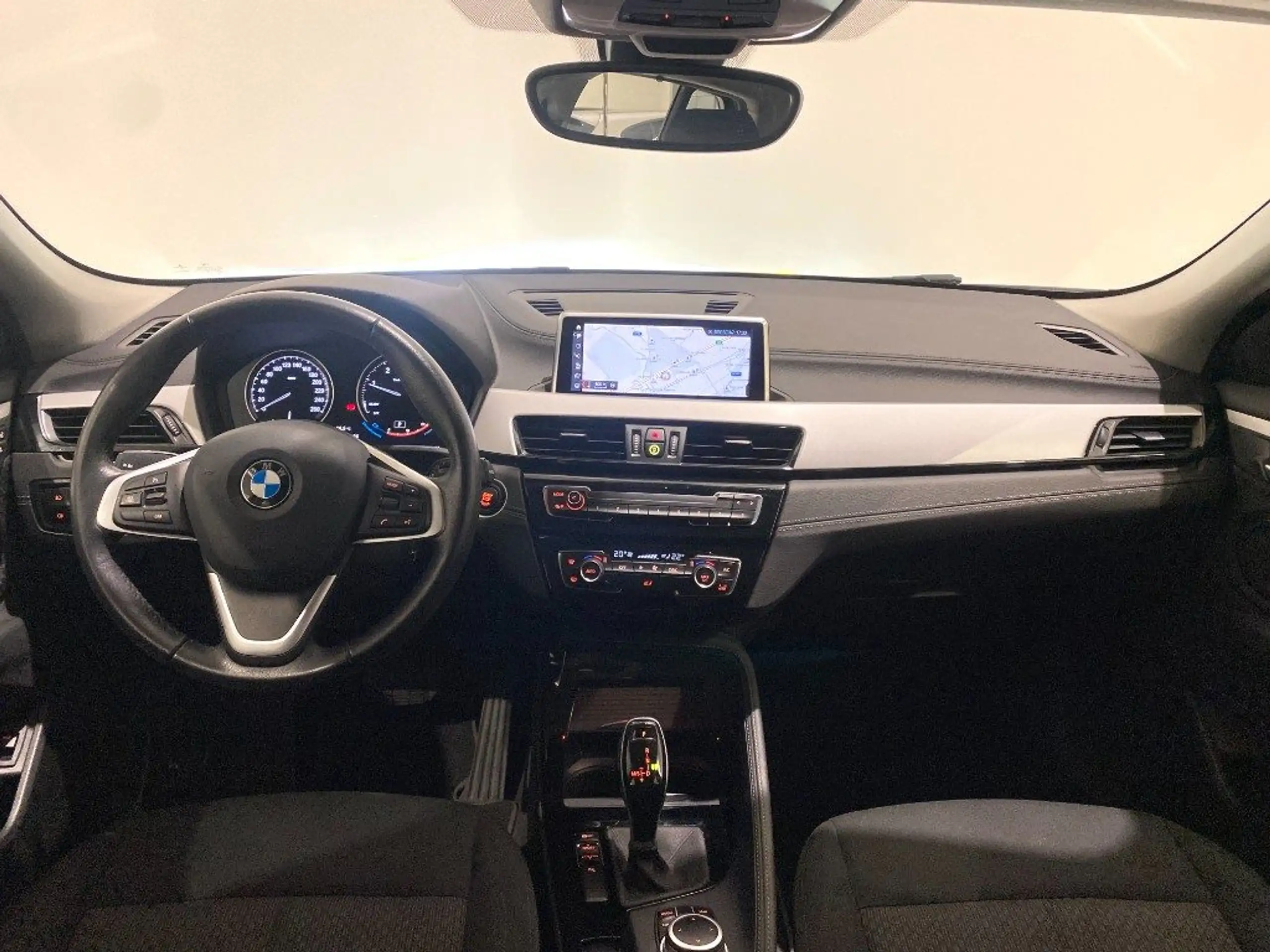 BMW - X2