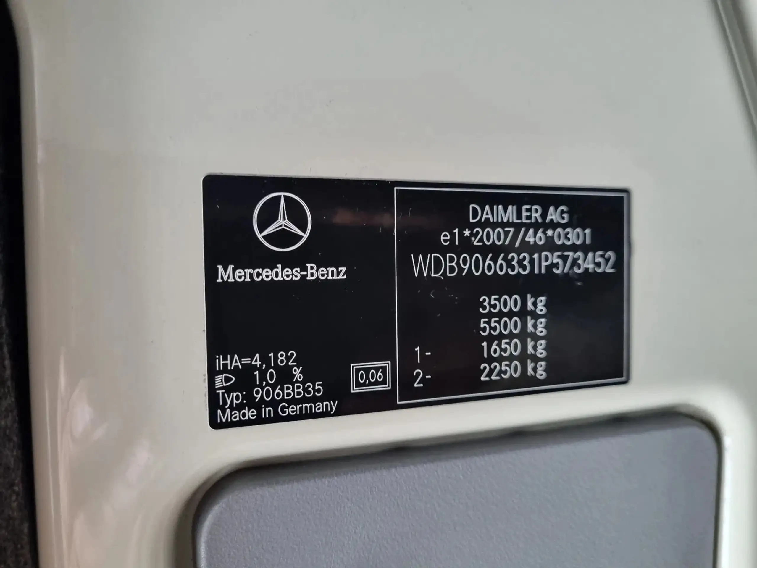 Mercedes-Benz - Sprinter