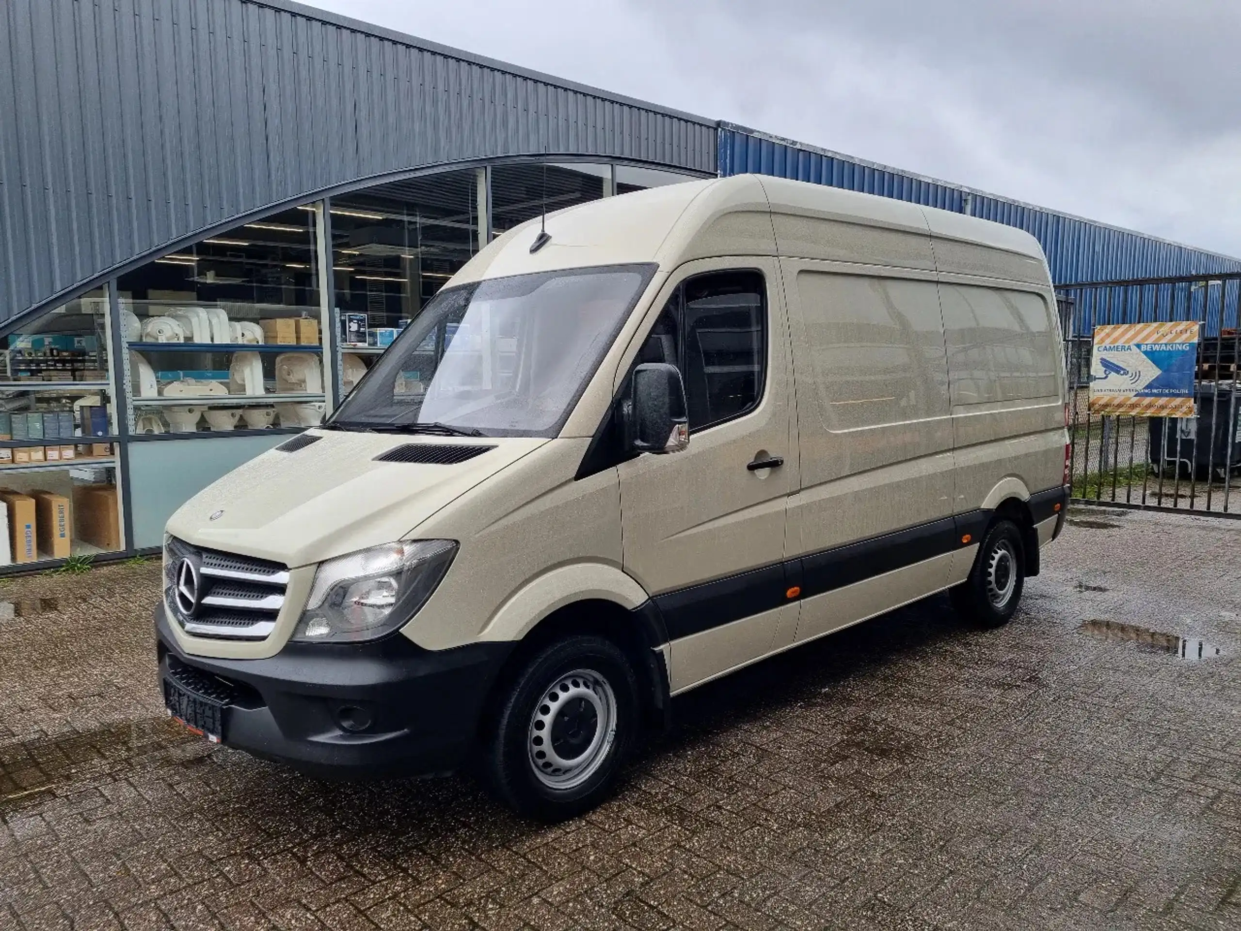 Mercedes-Benz - Sprinter