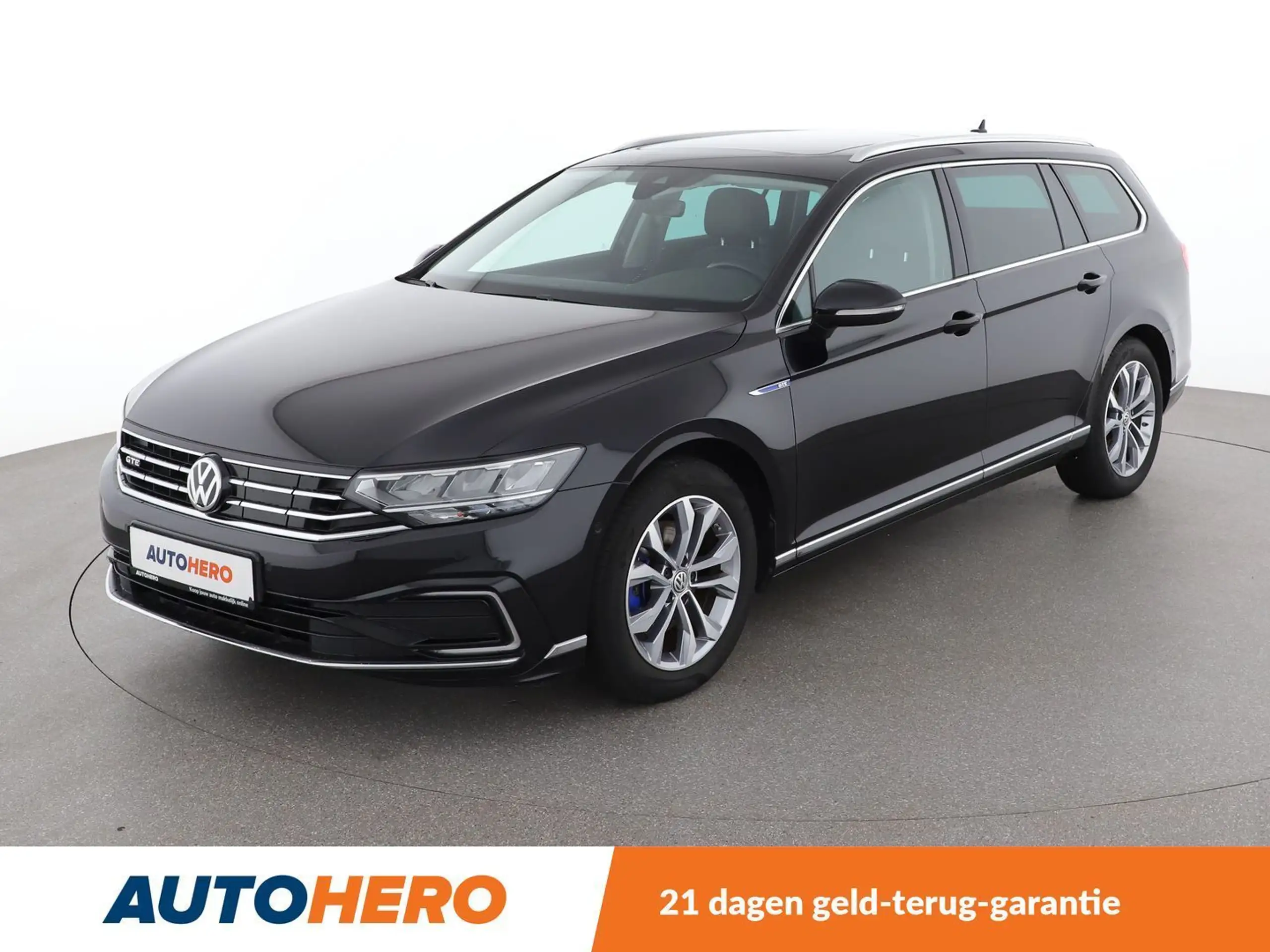 Volkswagen - Passat