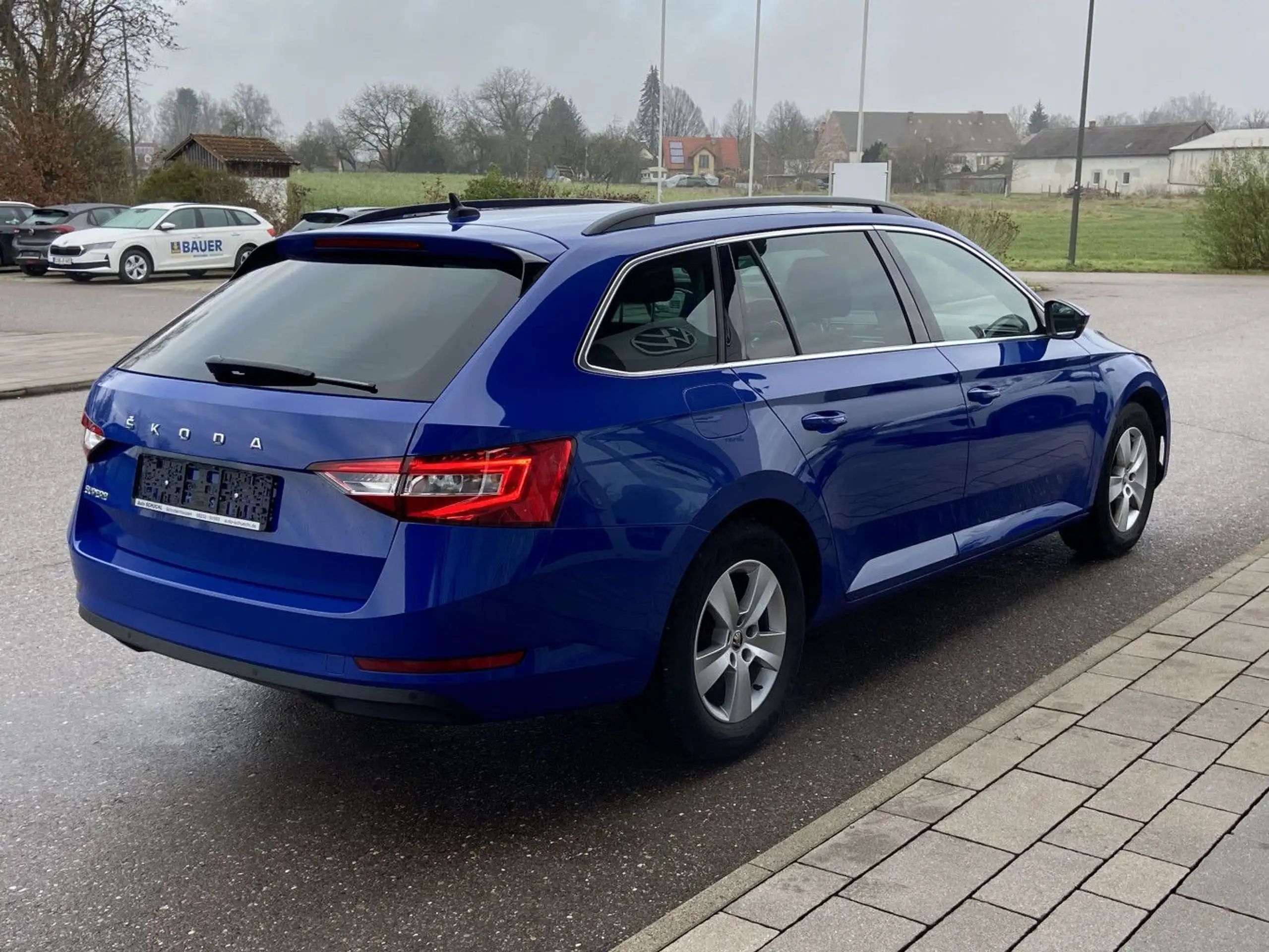 Skoda - Superb