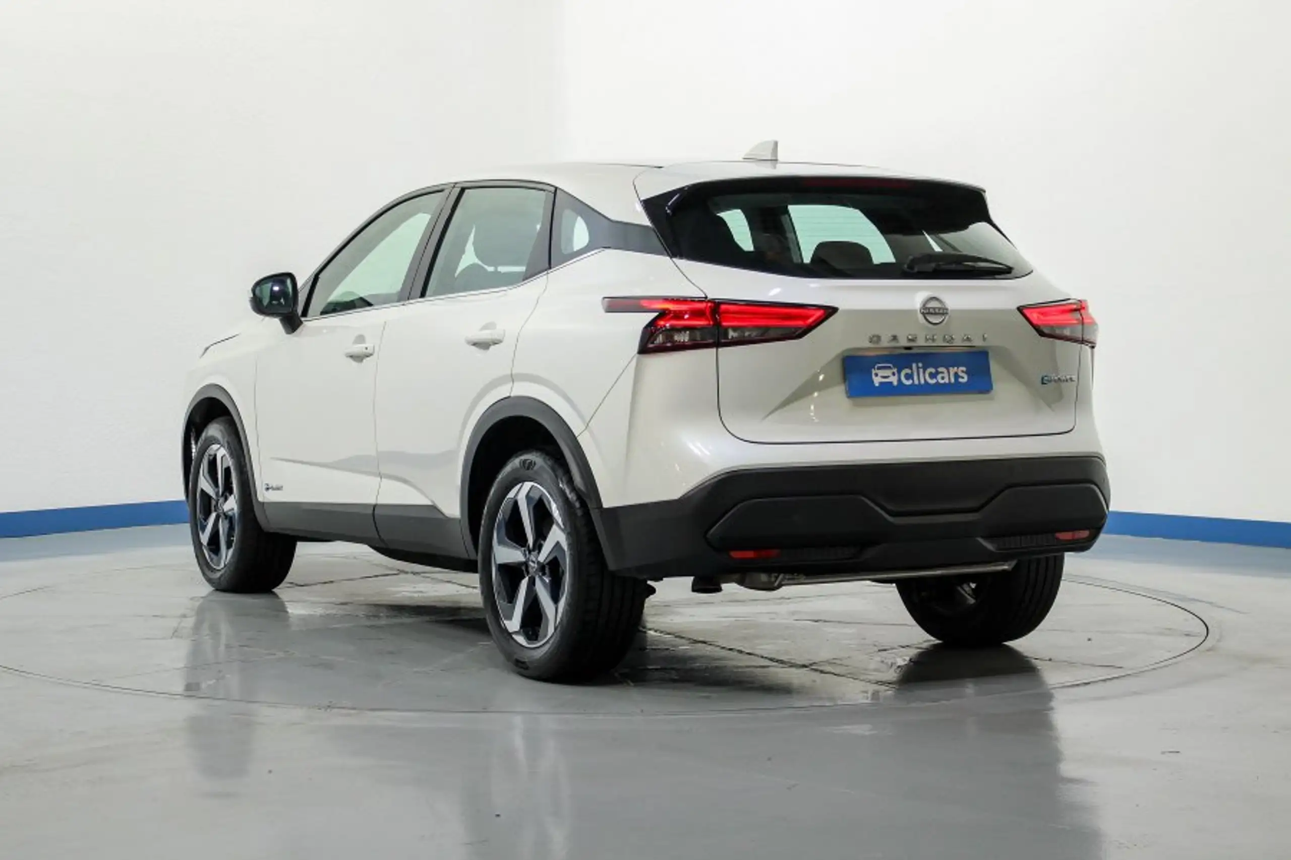 Nissan - Qashqai