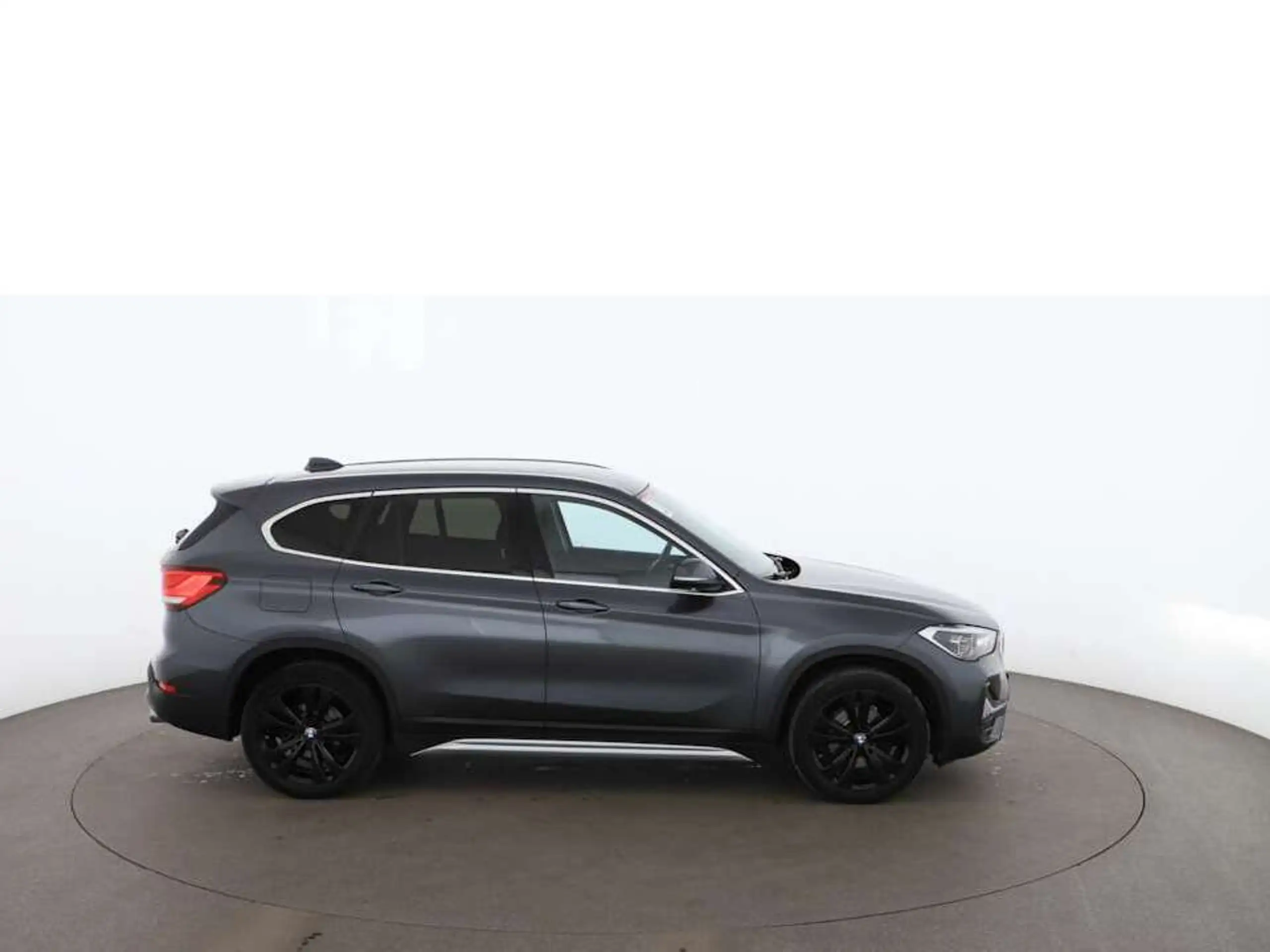 BMW - X1