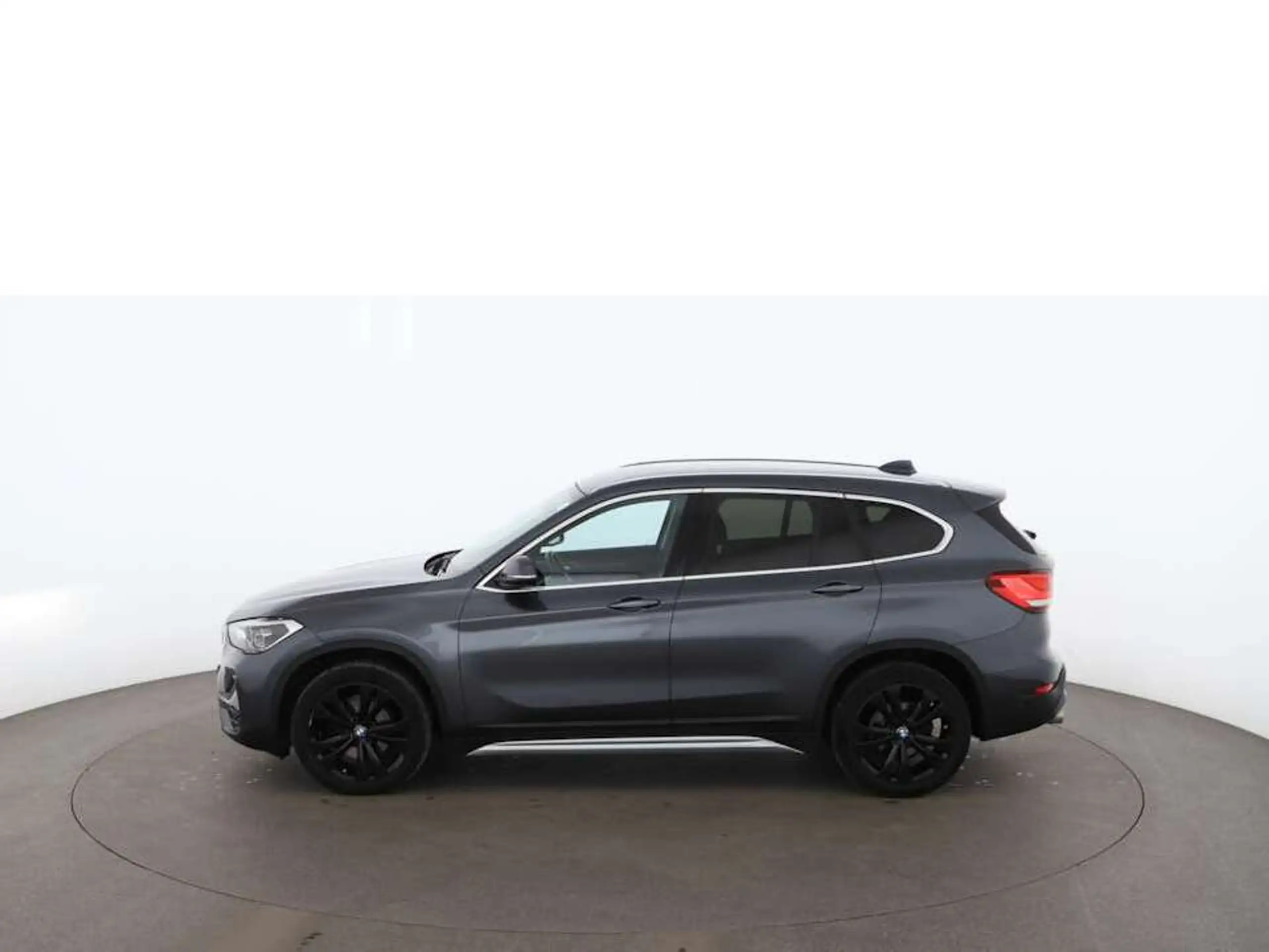 BMW - X1