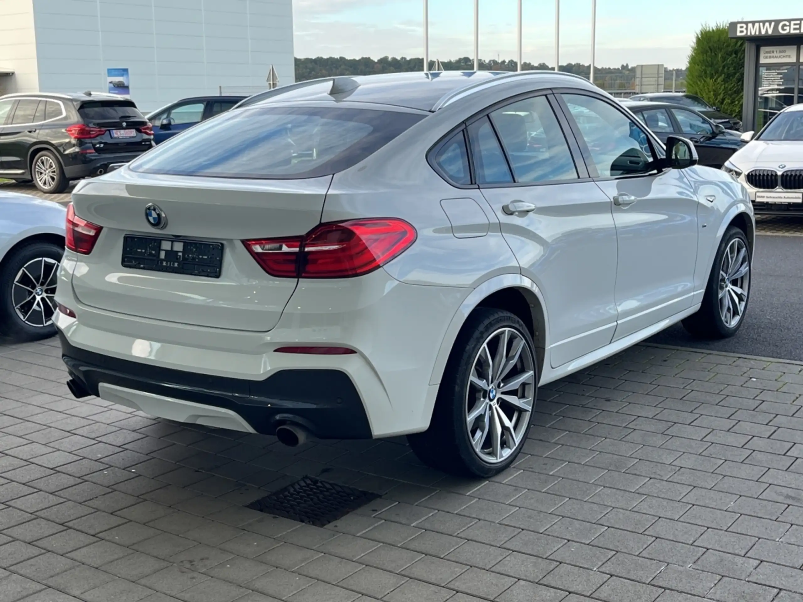 BMW - X4 M