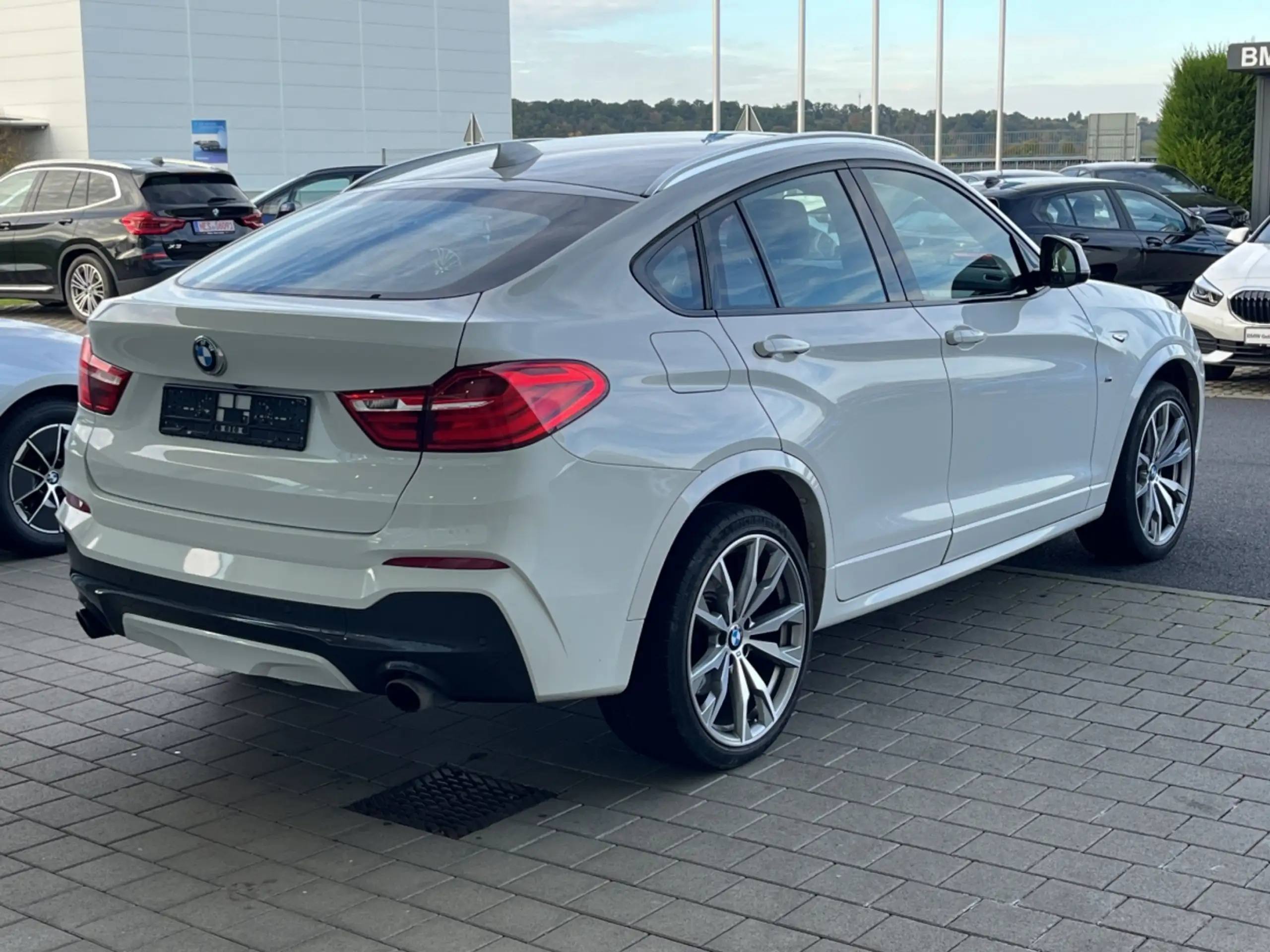 BMW - X4 M