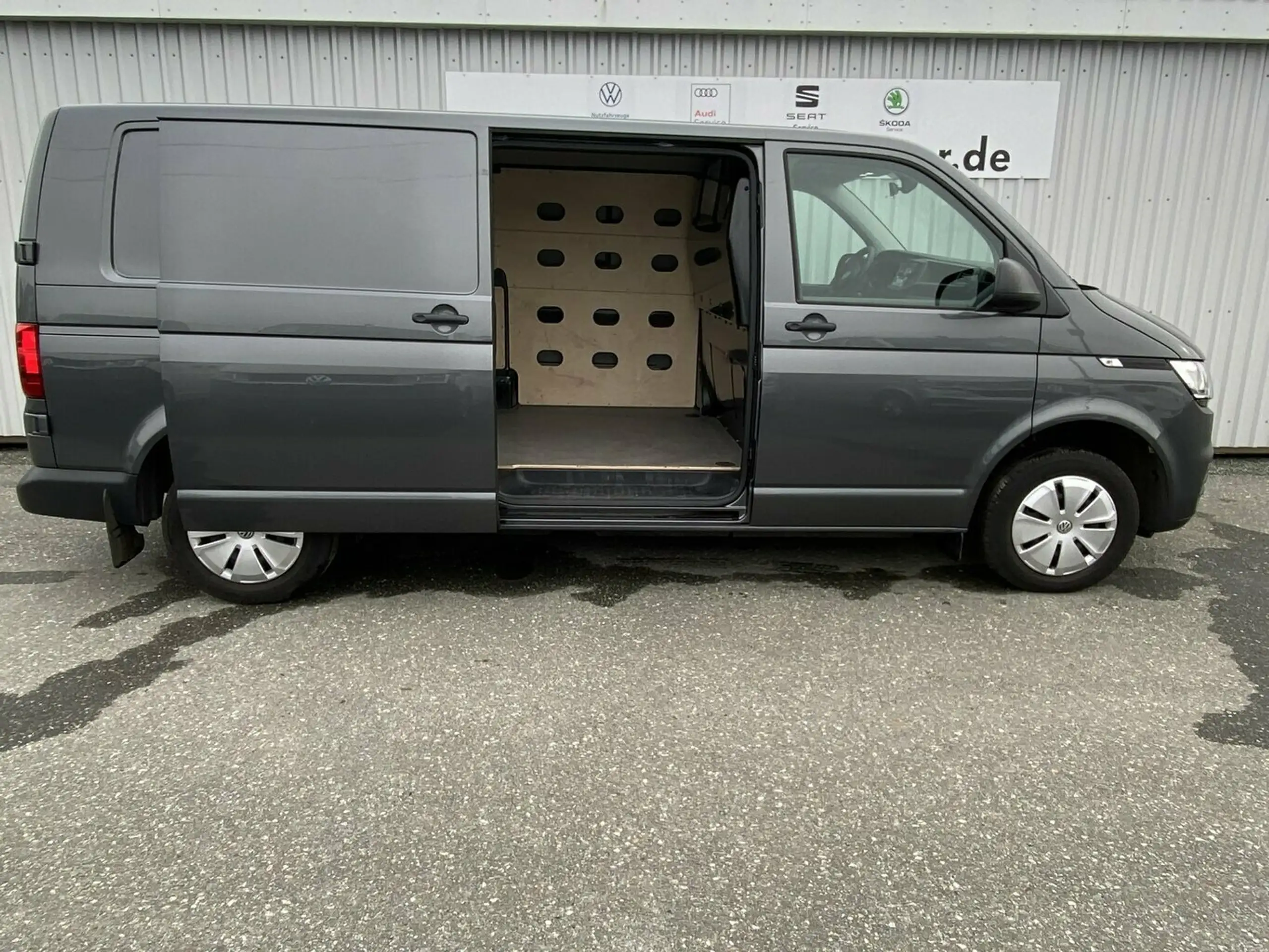 Volkswagen - T6 Transporter