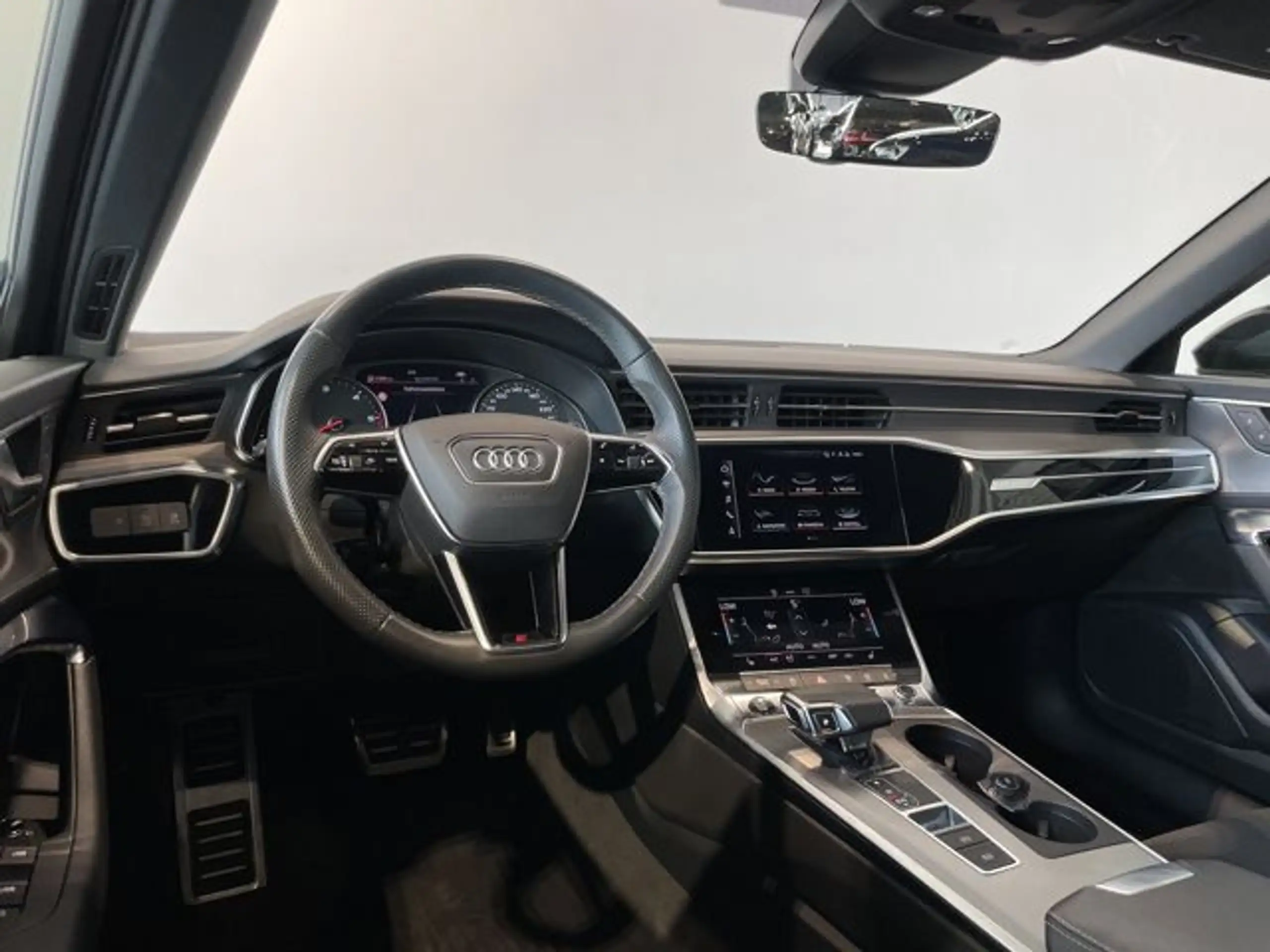 Audi - A6