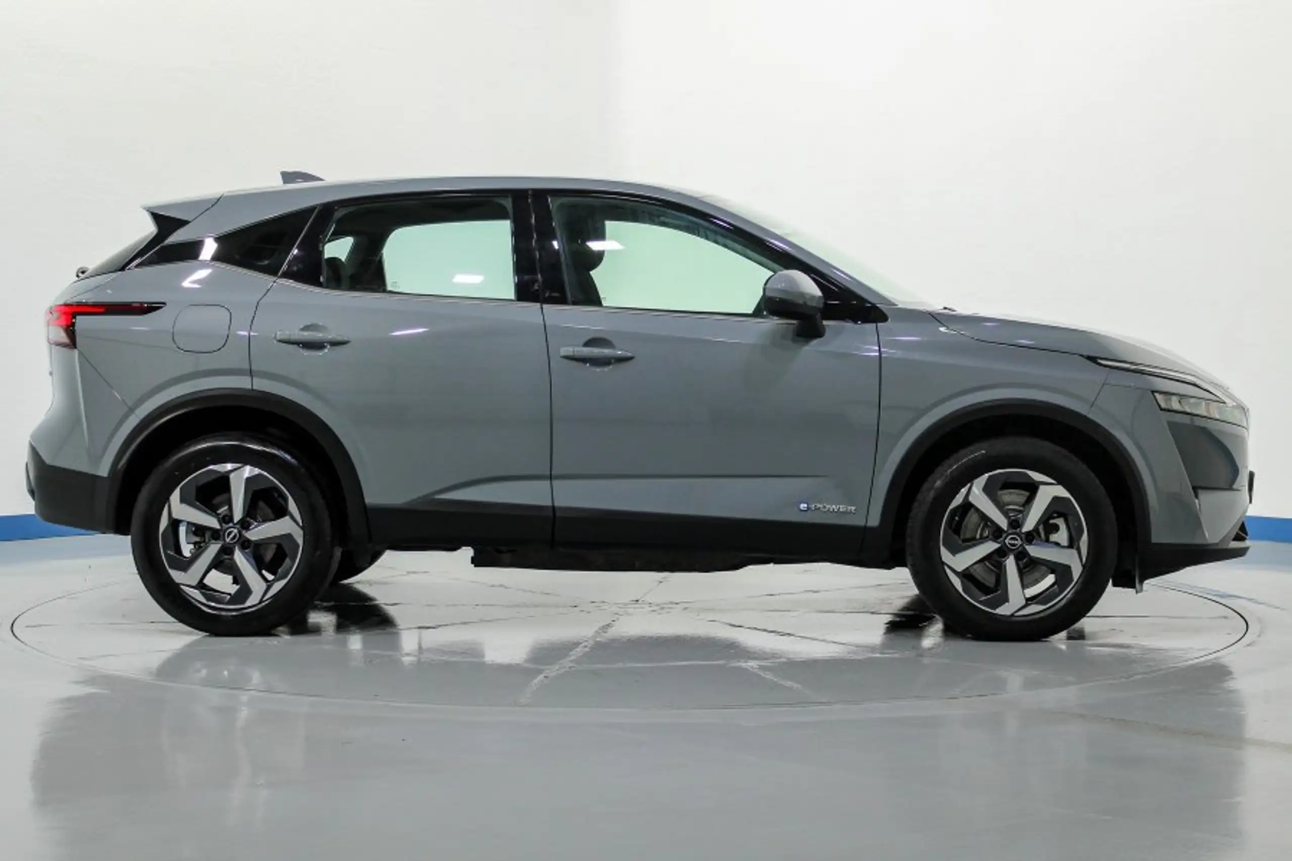 Nissan - Qashqai