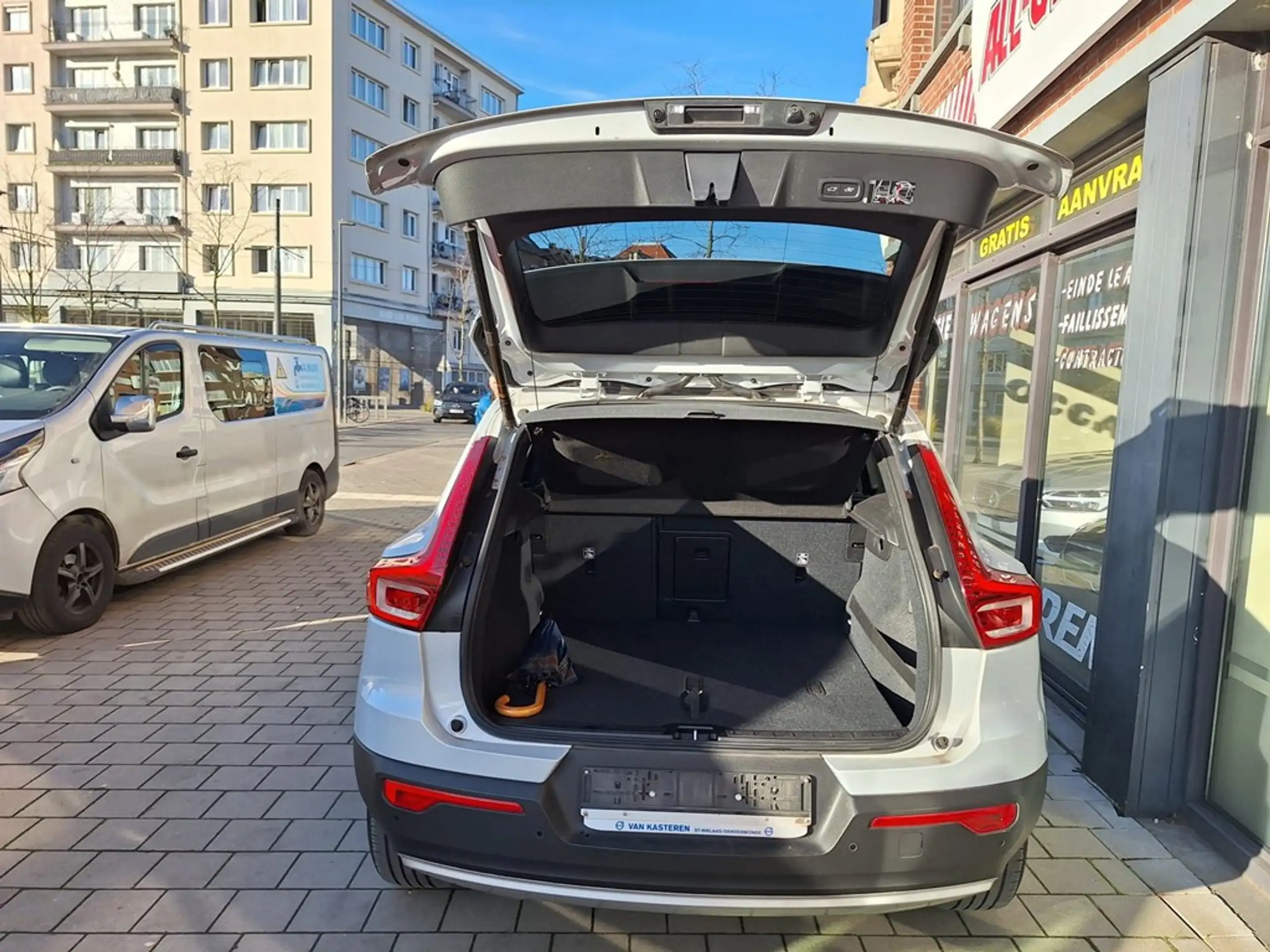 Volvo - XC40