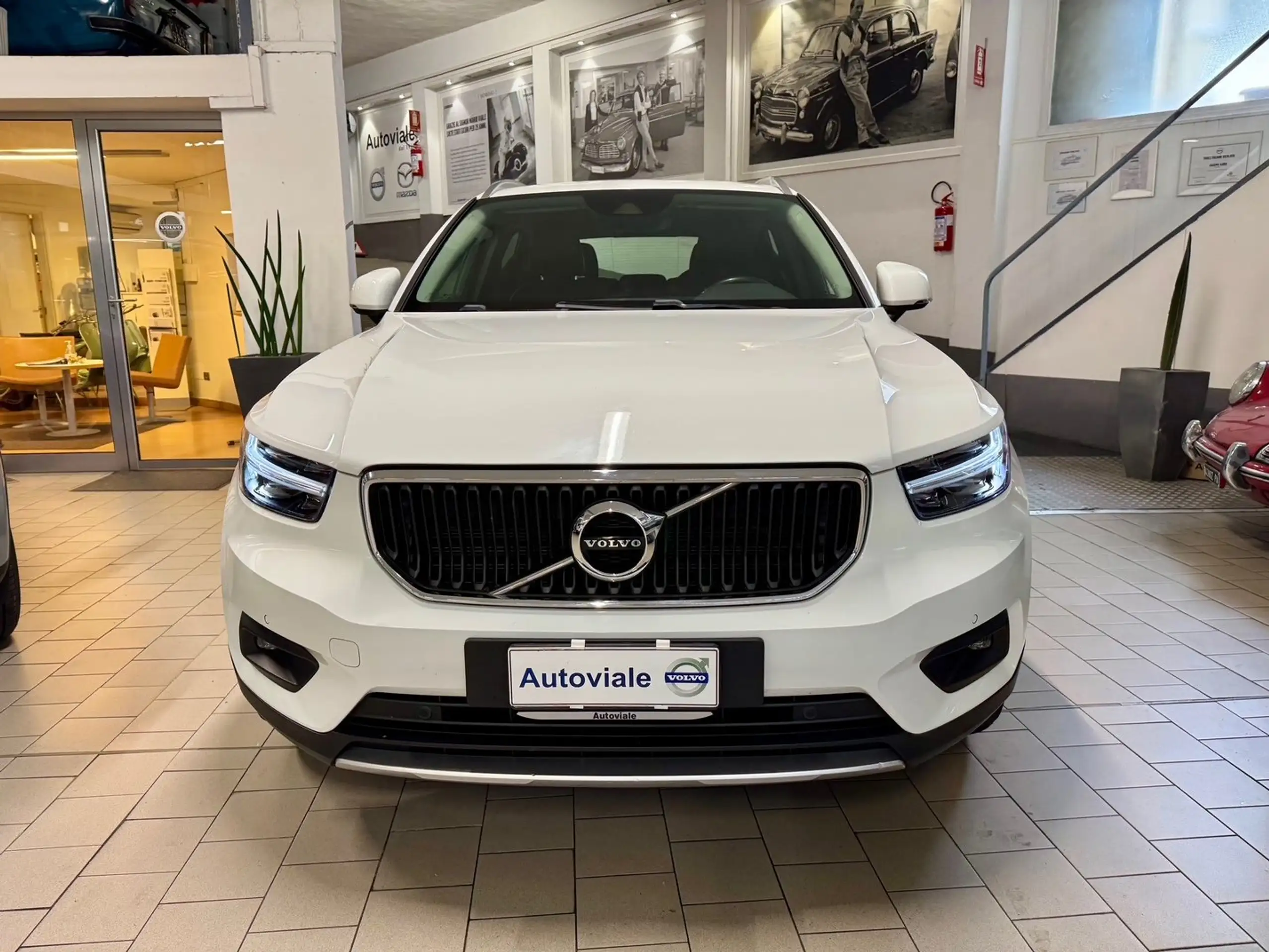 Volvo - XC40