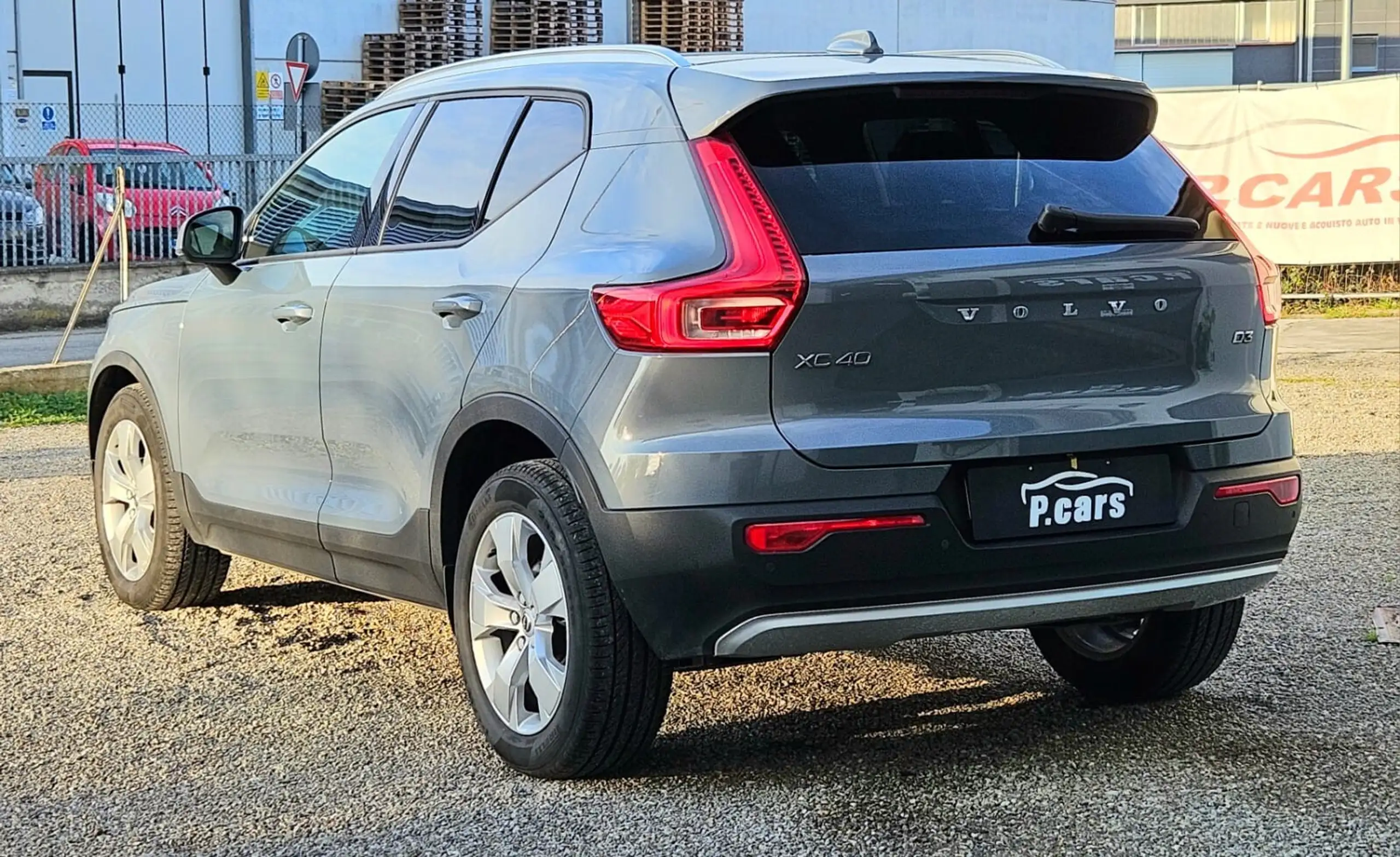 Volvo - XC40