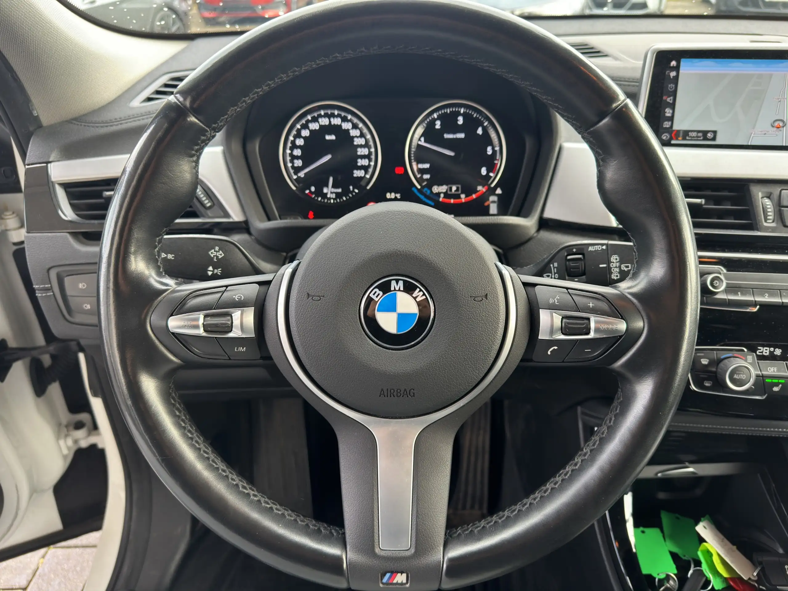 BMW - X2