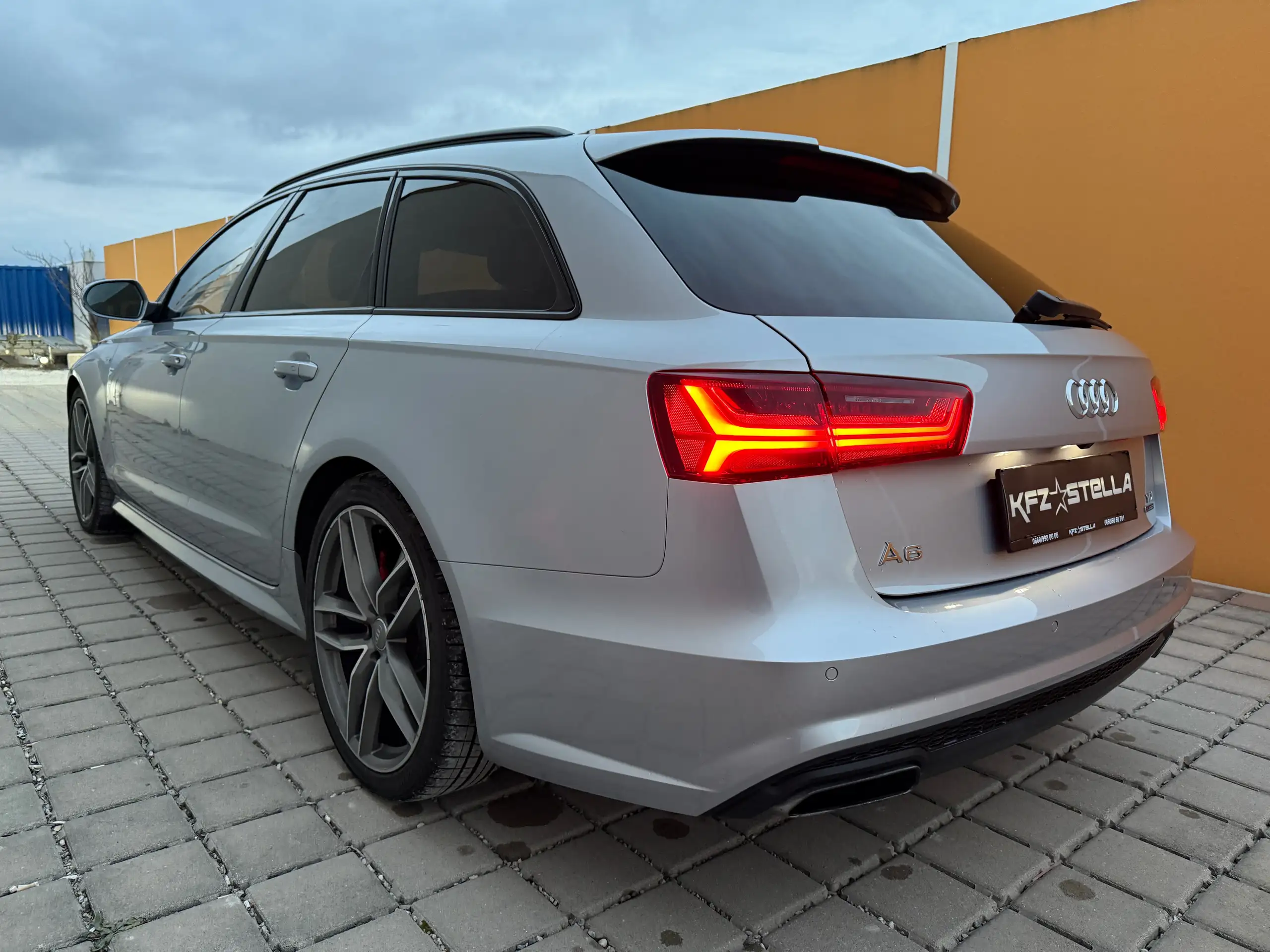 Audi - A6