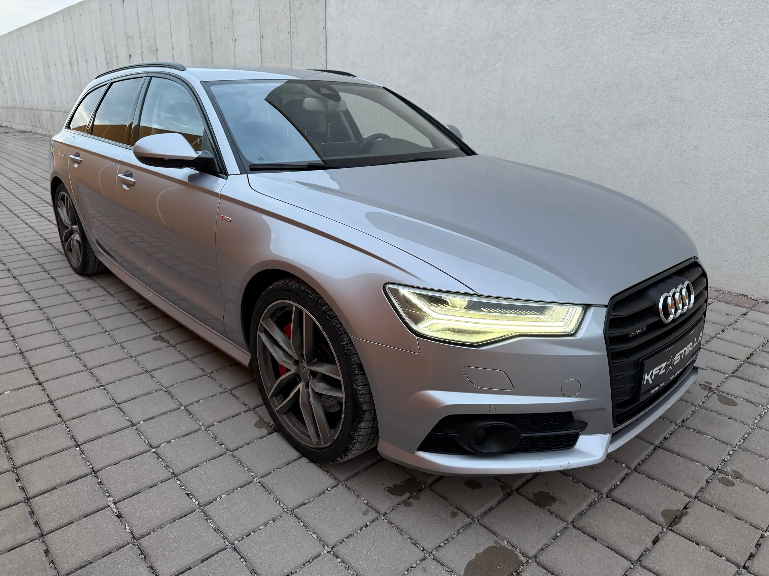 Audi - A6