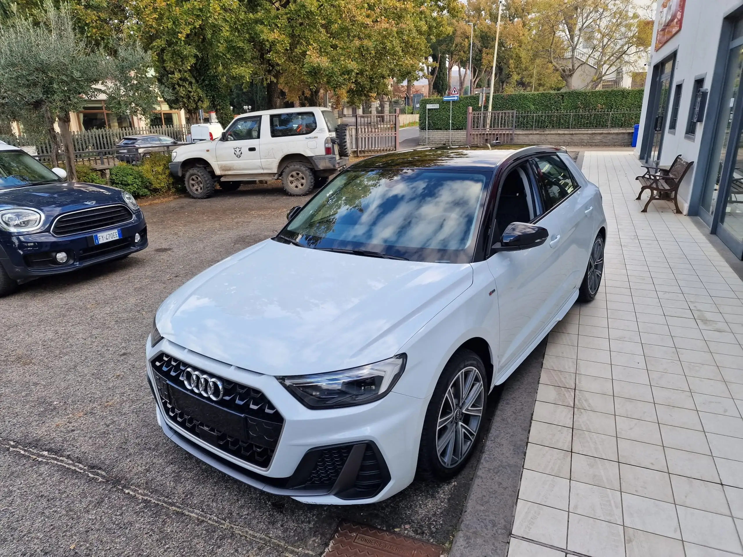 Audi - A1