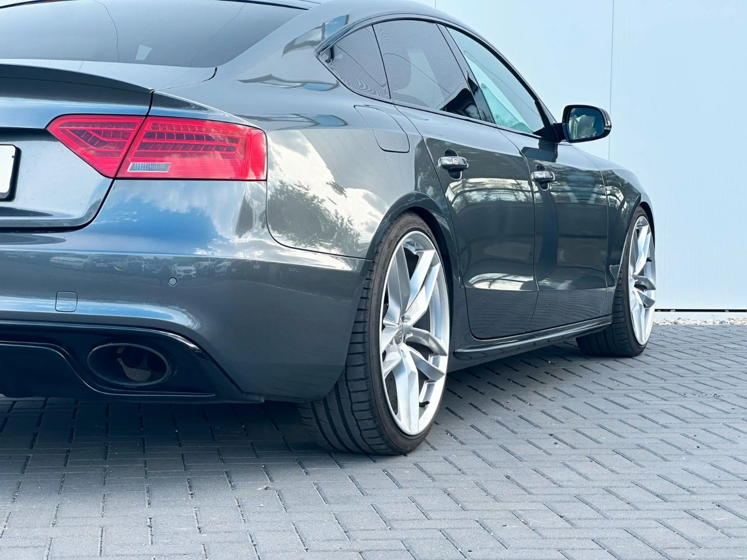 Audi - A5