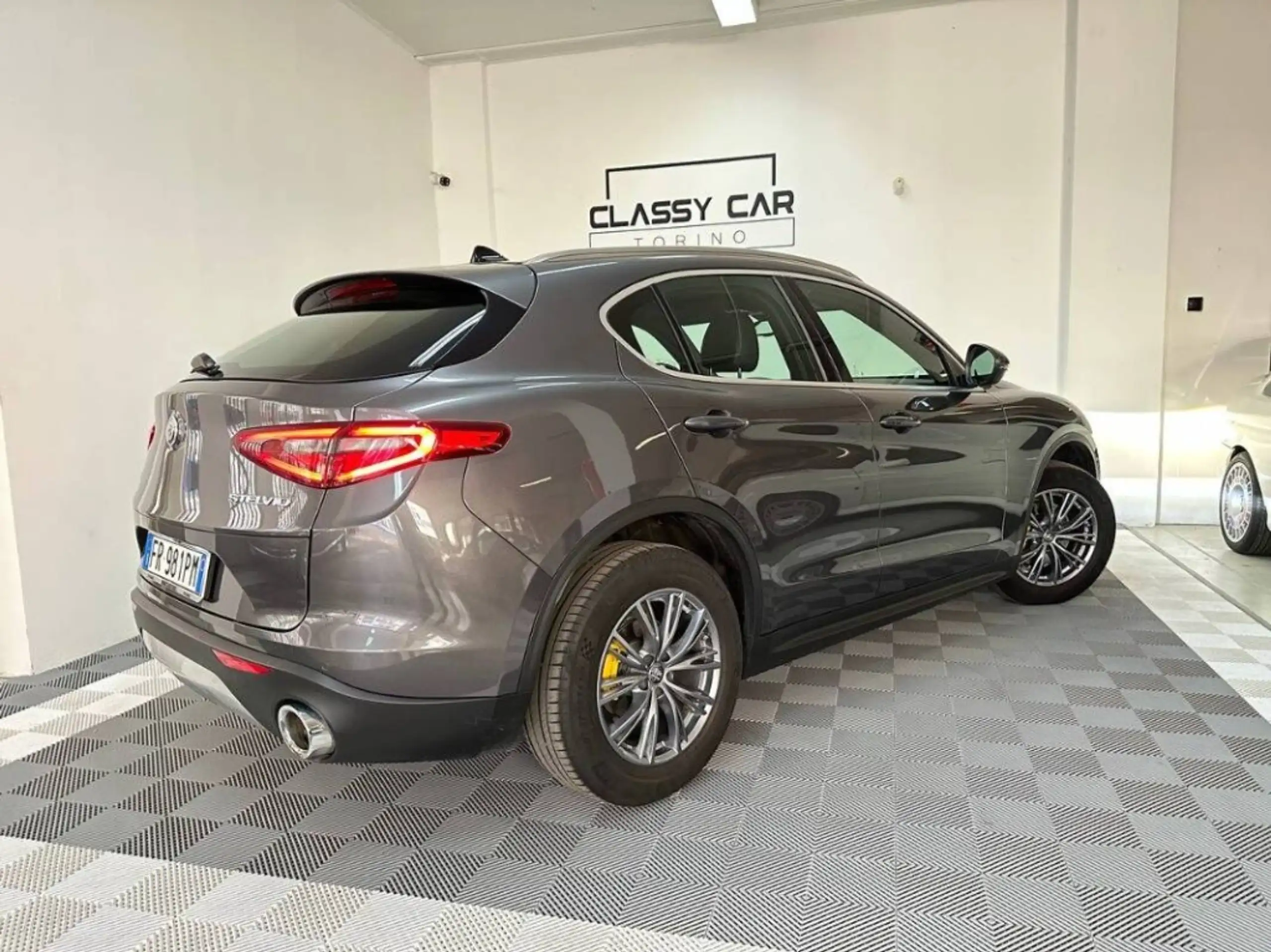 Alfa Romeo - Stelvio