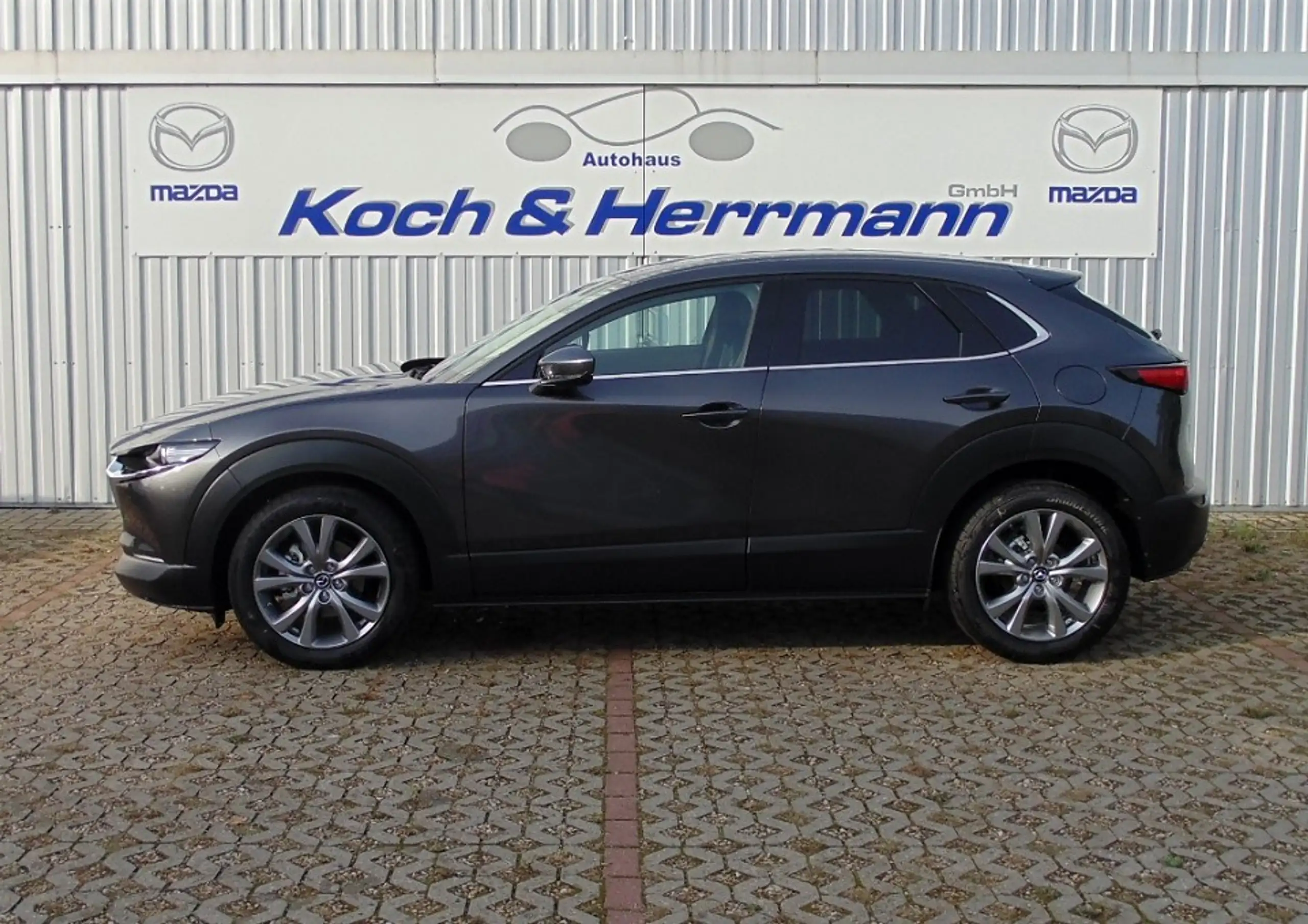 Mazda - CX-30